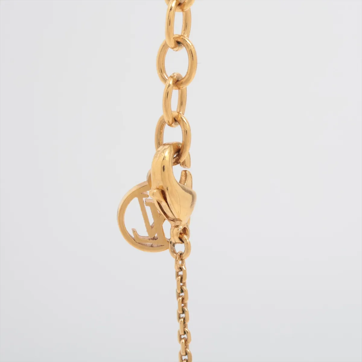 M00368 Collier Petit Louis LE3272 Necklace, GP Gold. Shows signs of wear, — view 3