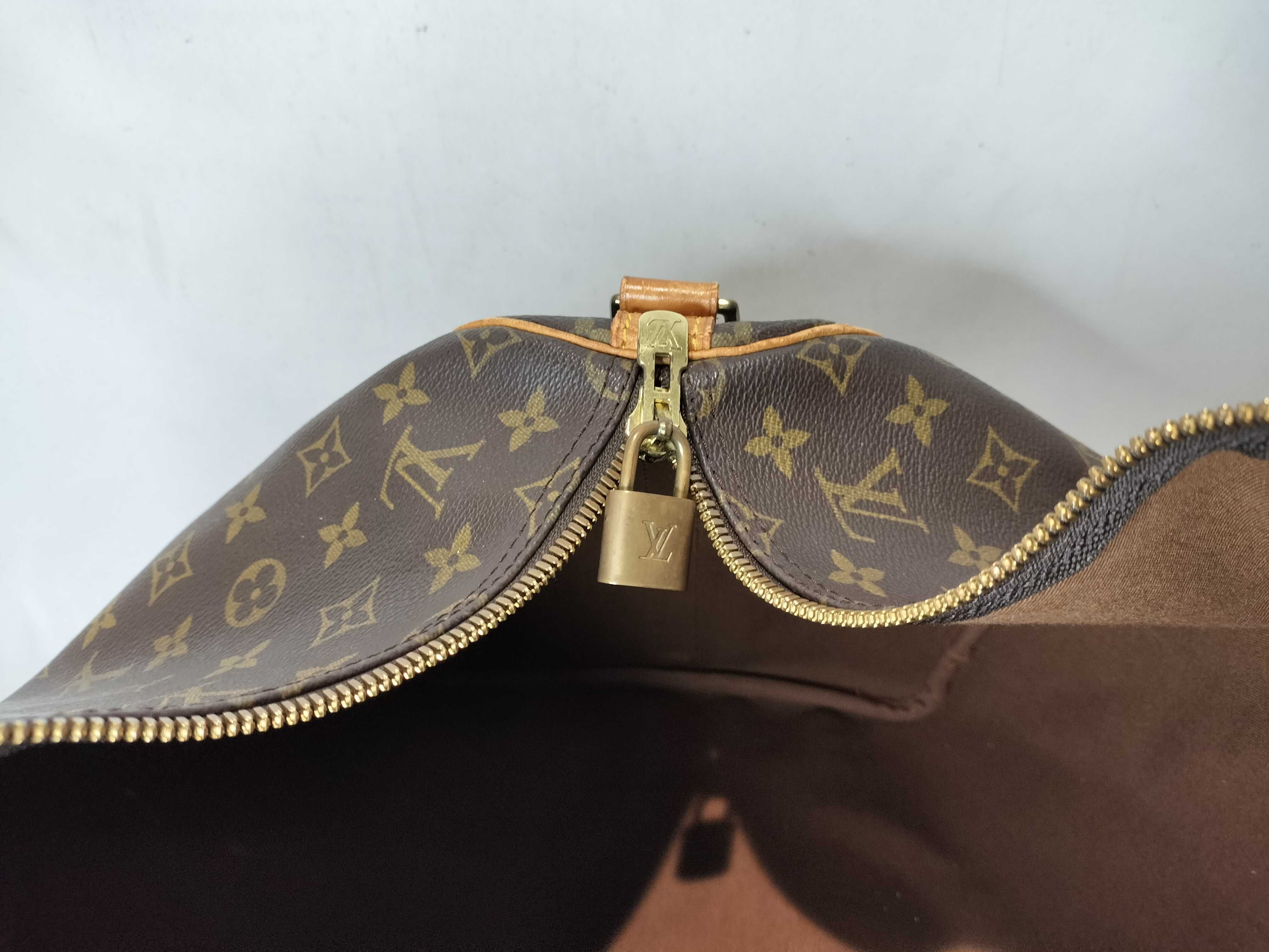Monogram Keepall Bandoulière 55 Boston Bag — view 10