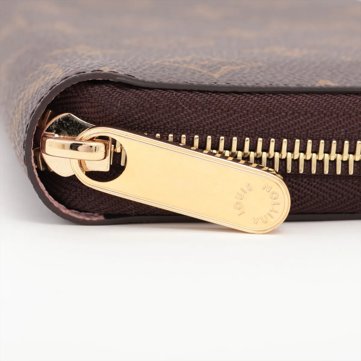 Monogram Zippy Wallet M41894 Rose Ballerine Round Zip Wallet (RFID detected) — view 13