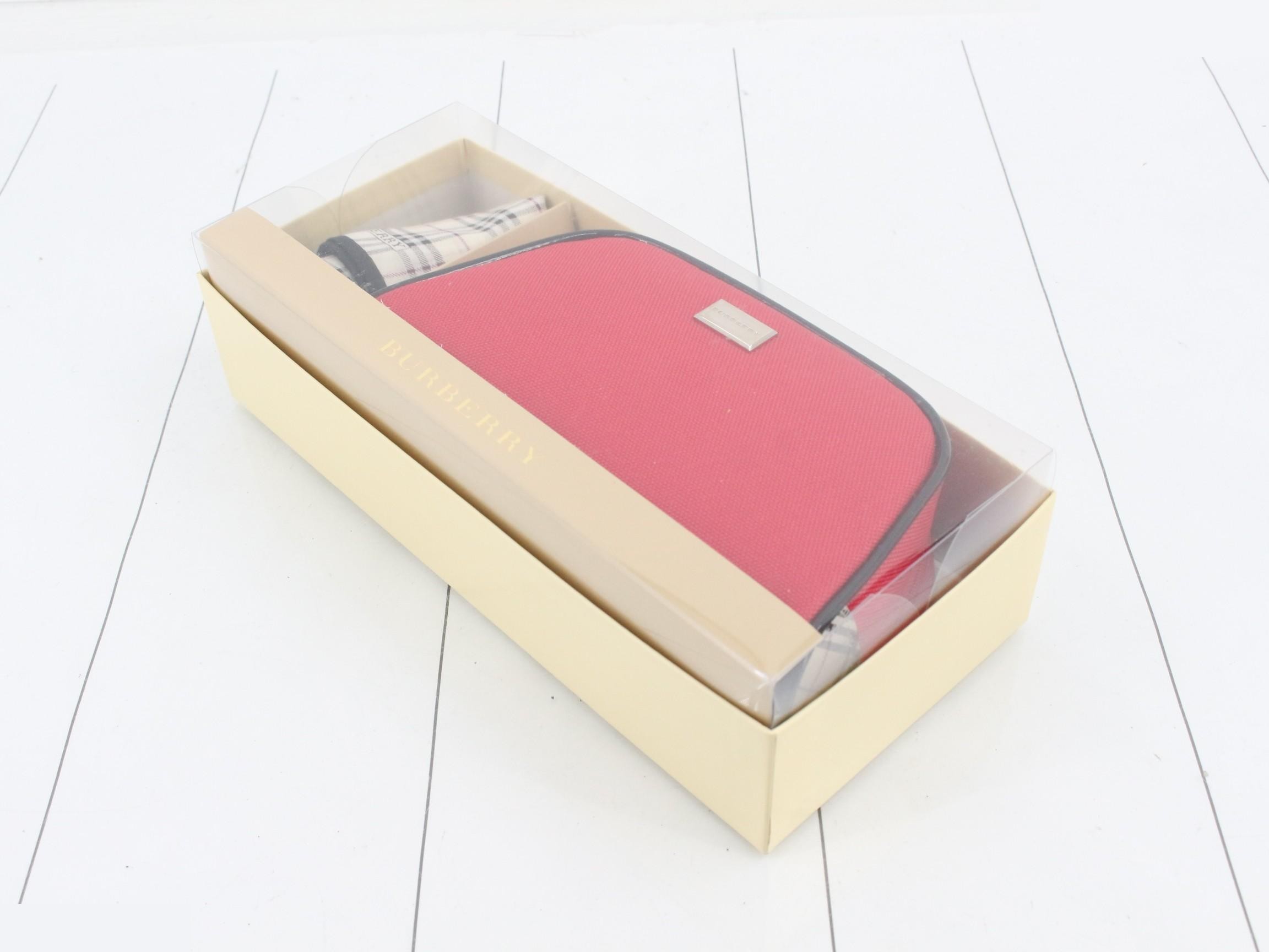 pouch, Nova Check handkerchief, with box. — view 2
