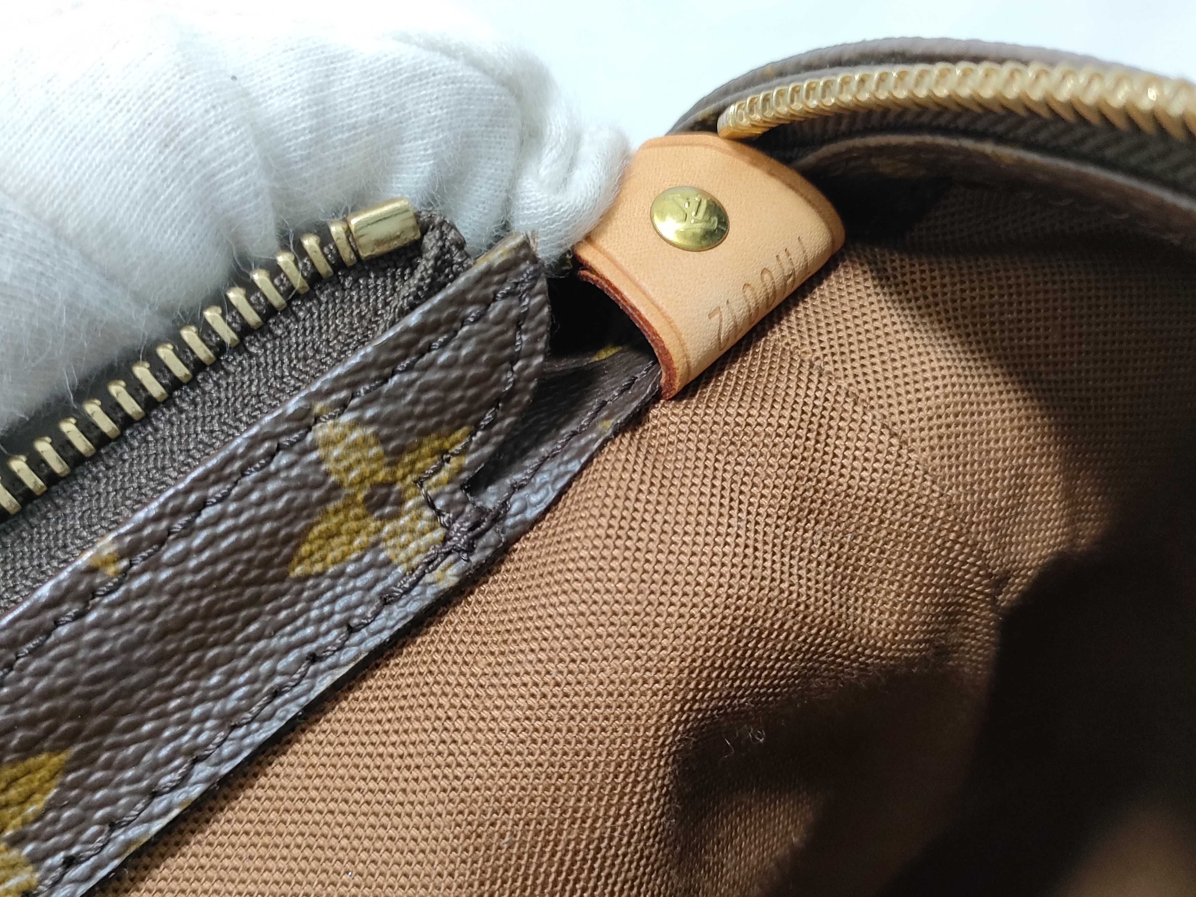 Monogram M51151 Cabas Mezzo Tote Bag — view 13