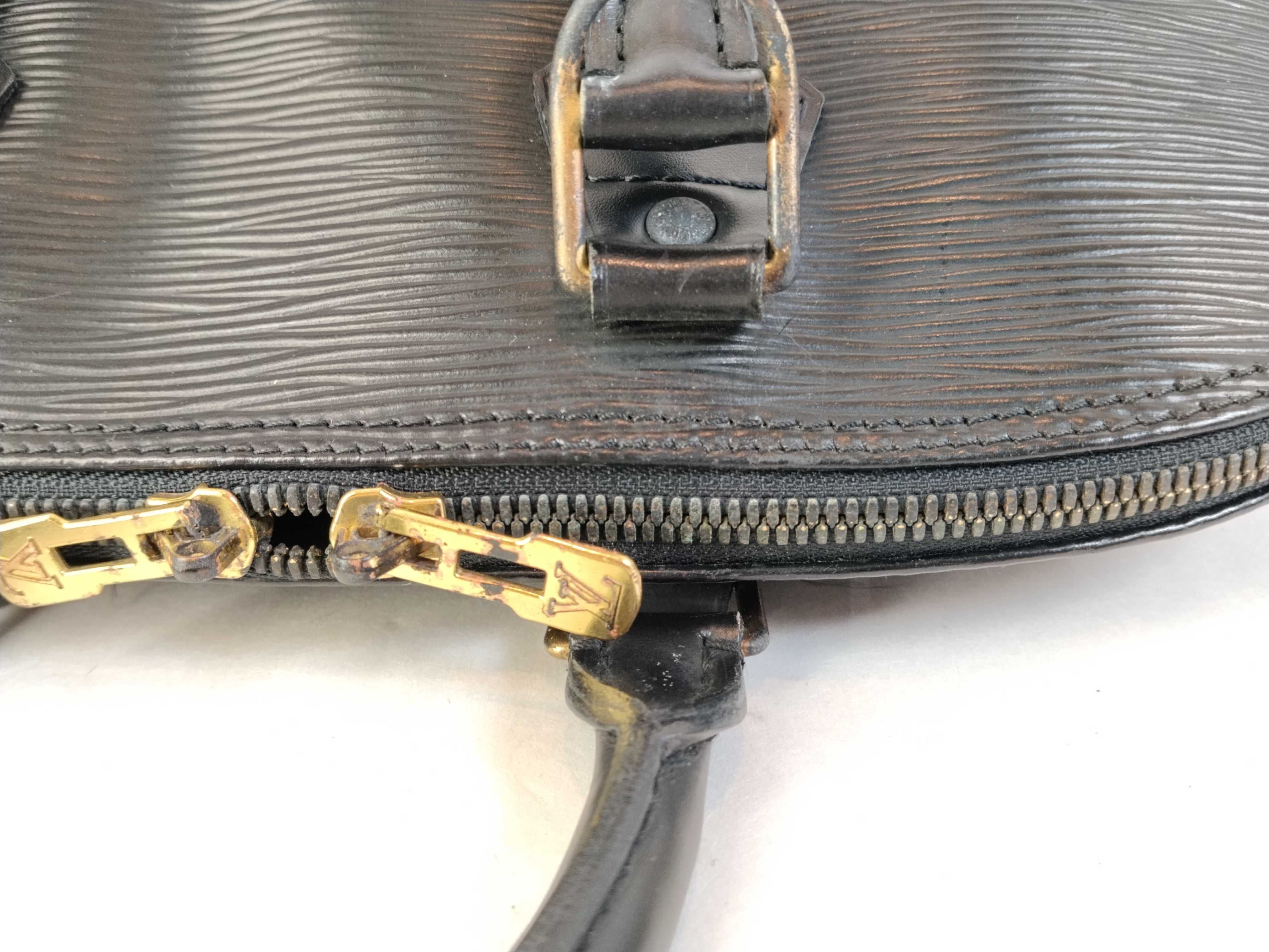 Epi M52142 Alma PM Epi Black Handbag — view 7