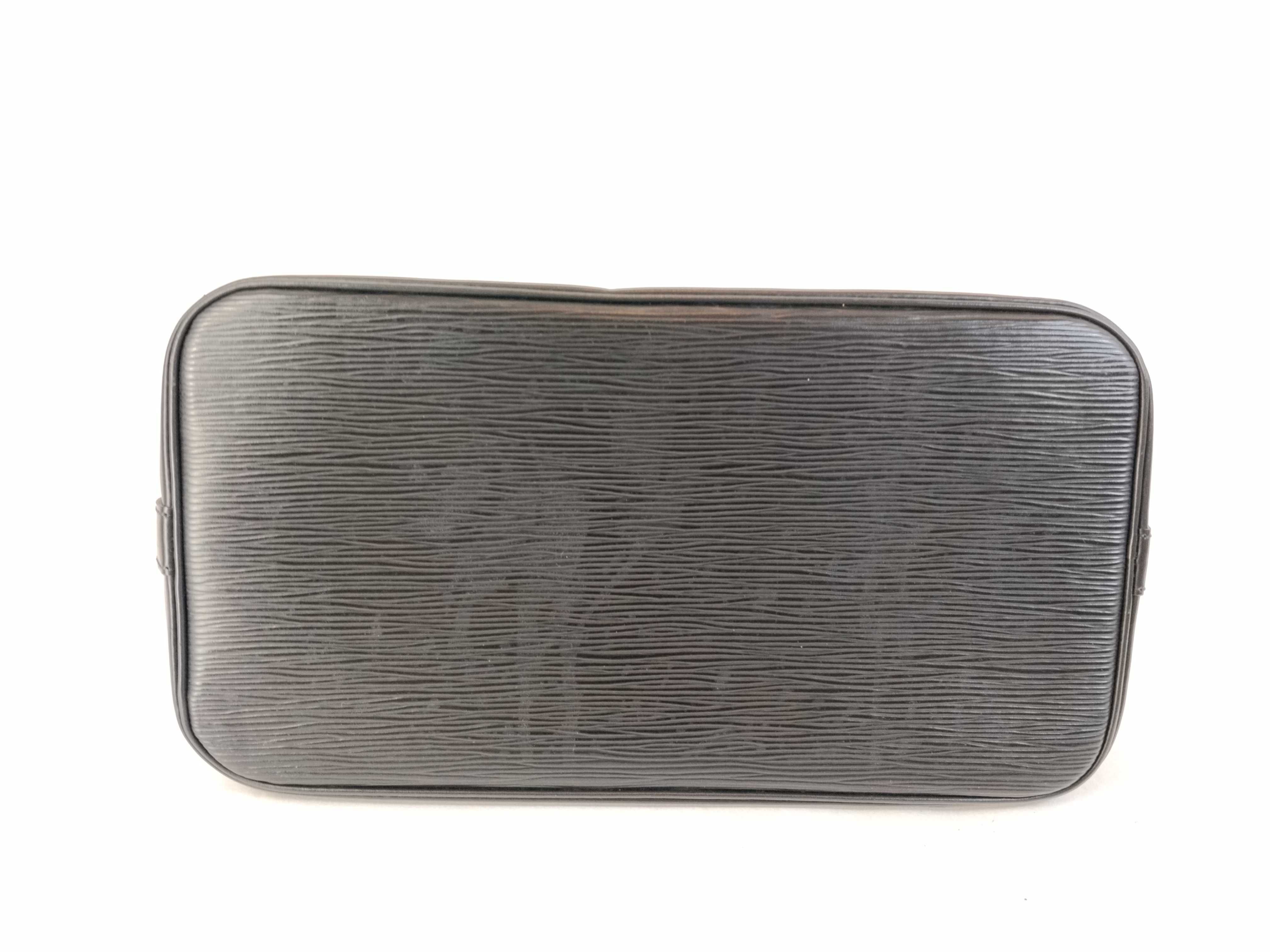 Epi M52142 Alma PM Epi Black Handbag — view 9
