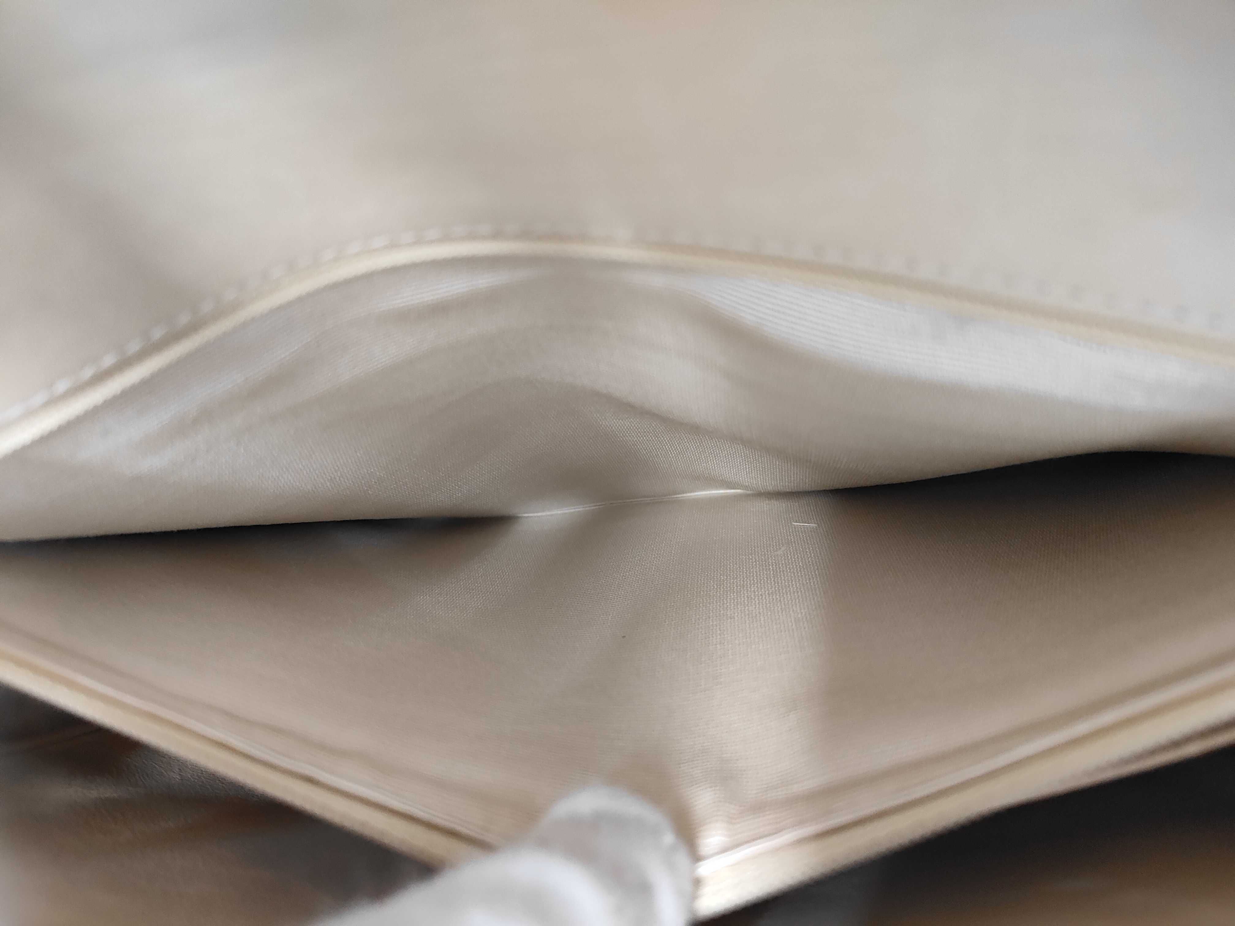 Lambskin Matelassé 30 Beige Shoulder Bag — view 14