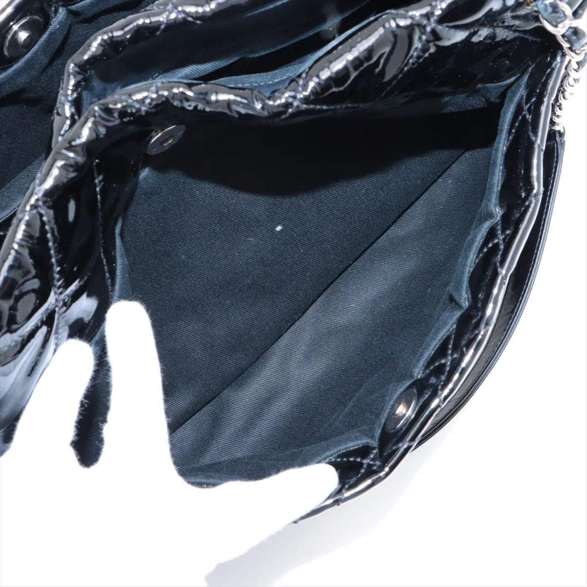 Matelasse Patent Leather Chain Tote Bag Black 16598471 No. 16 — view 12