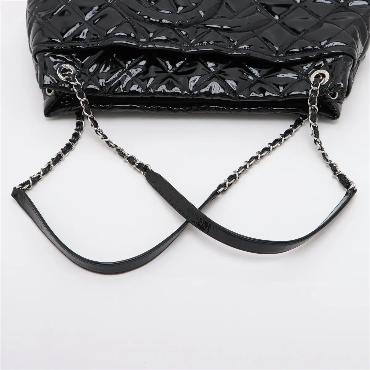 Matelasse Patent Leather Chain Tote Bag Black 16598471 No. 16 — view 5