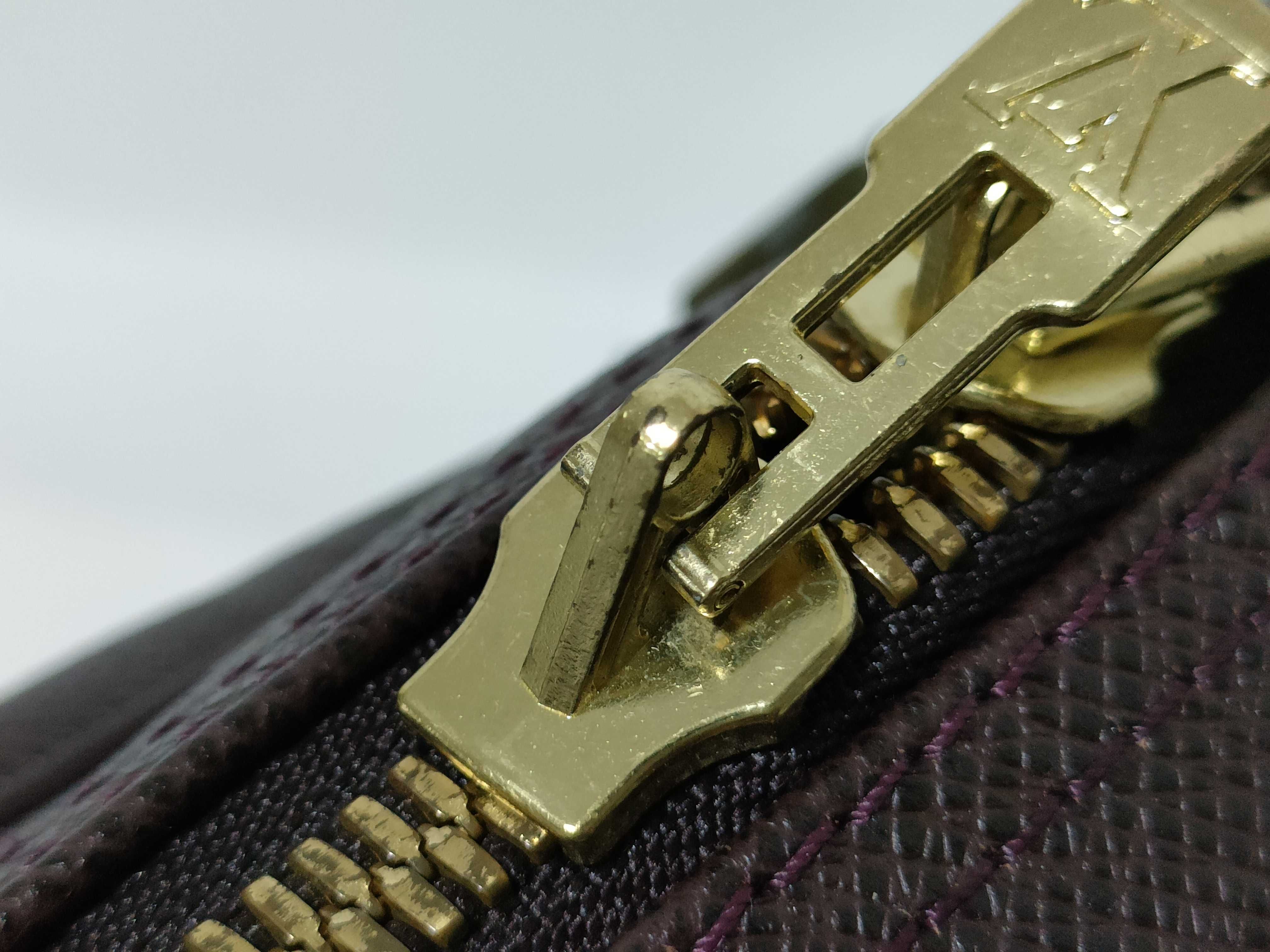 Taiga Kendall PM Acajou M30126 Boston Bag — view 9