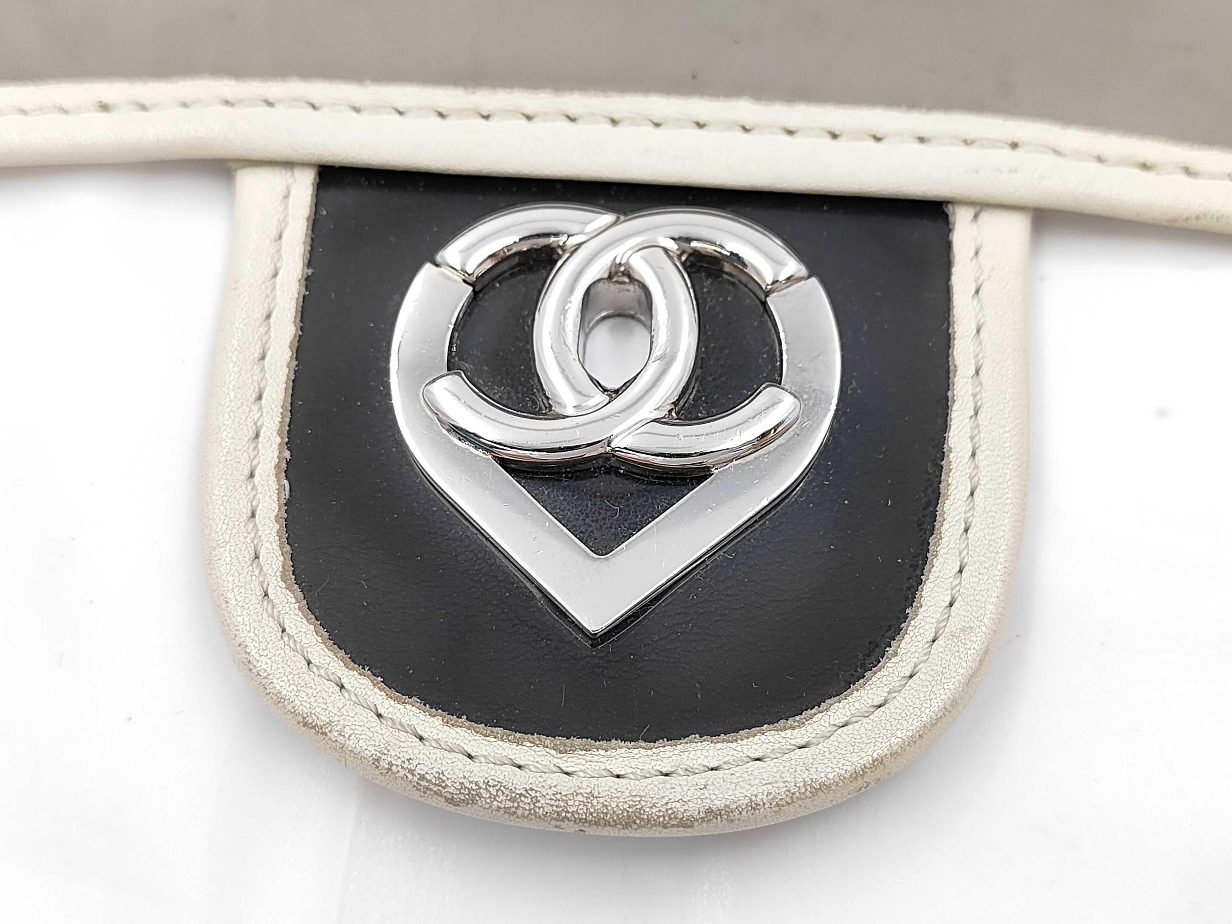 Vinyl Coco Heart Shoulder Bag 12744381 — view 14