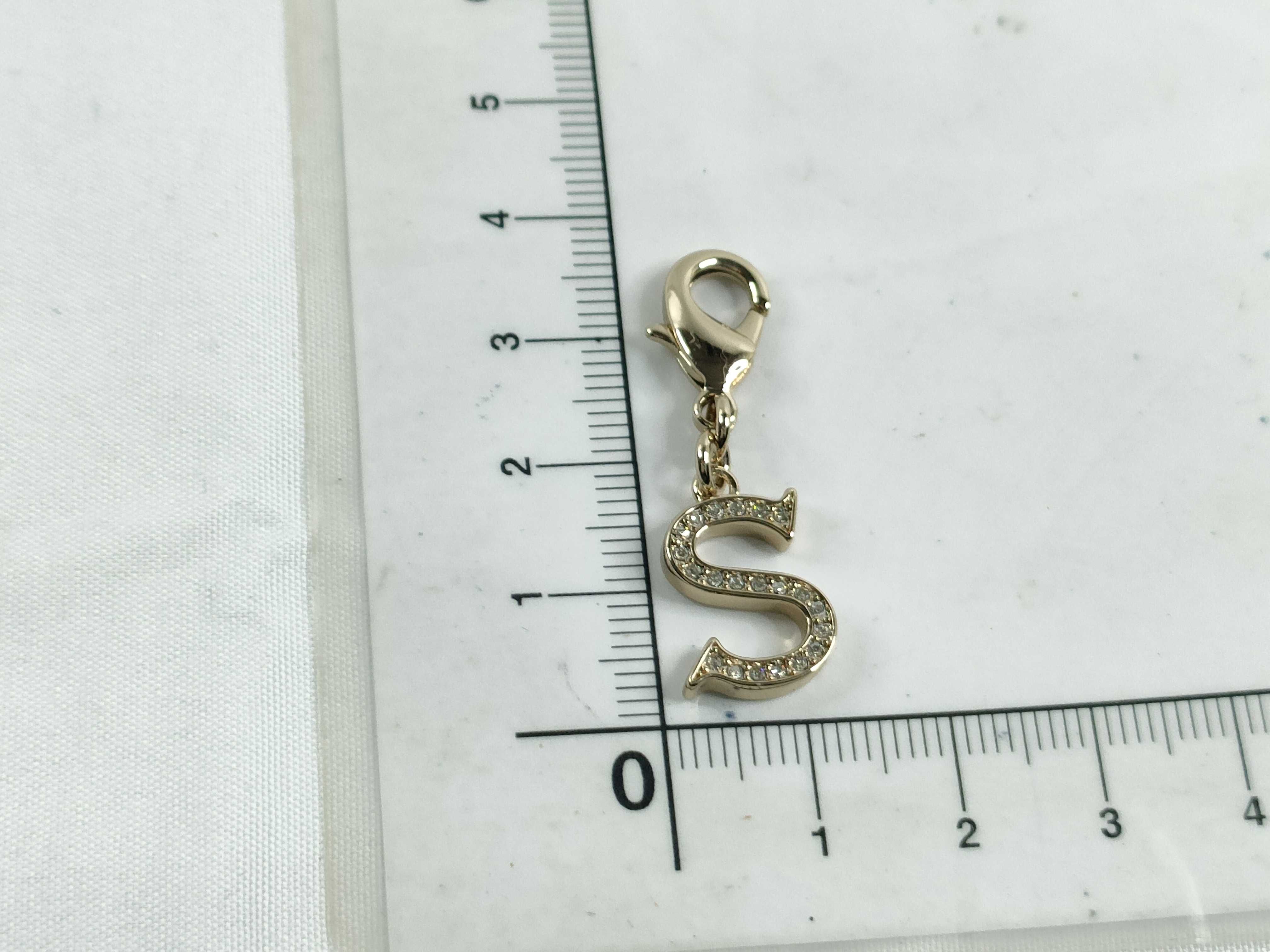 charm, size S, with tag and dust bag. — view 7