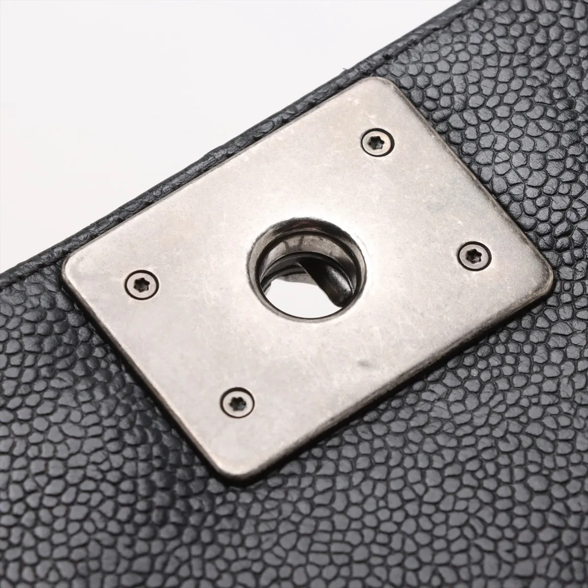 Boy Chanel 25 caviar skin chain shoulder bag chevron V stitch black gunmetal hardware 29073938 29th series A67086 — view 10