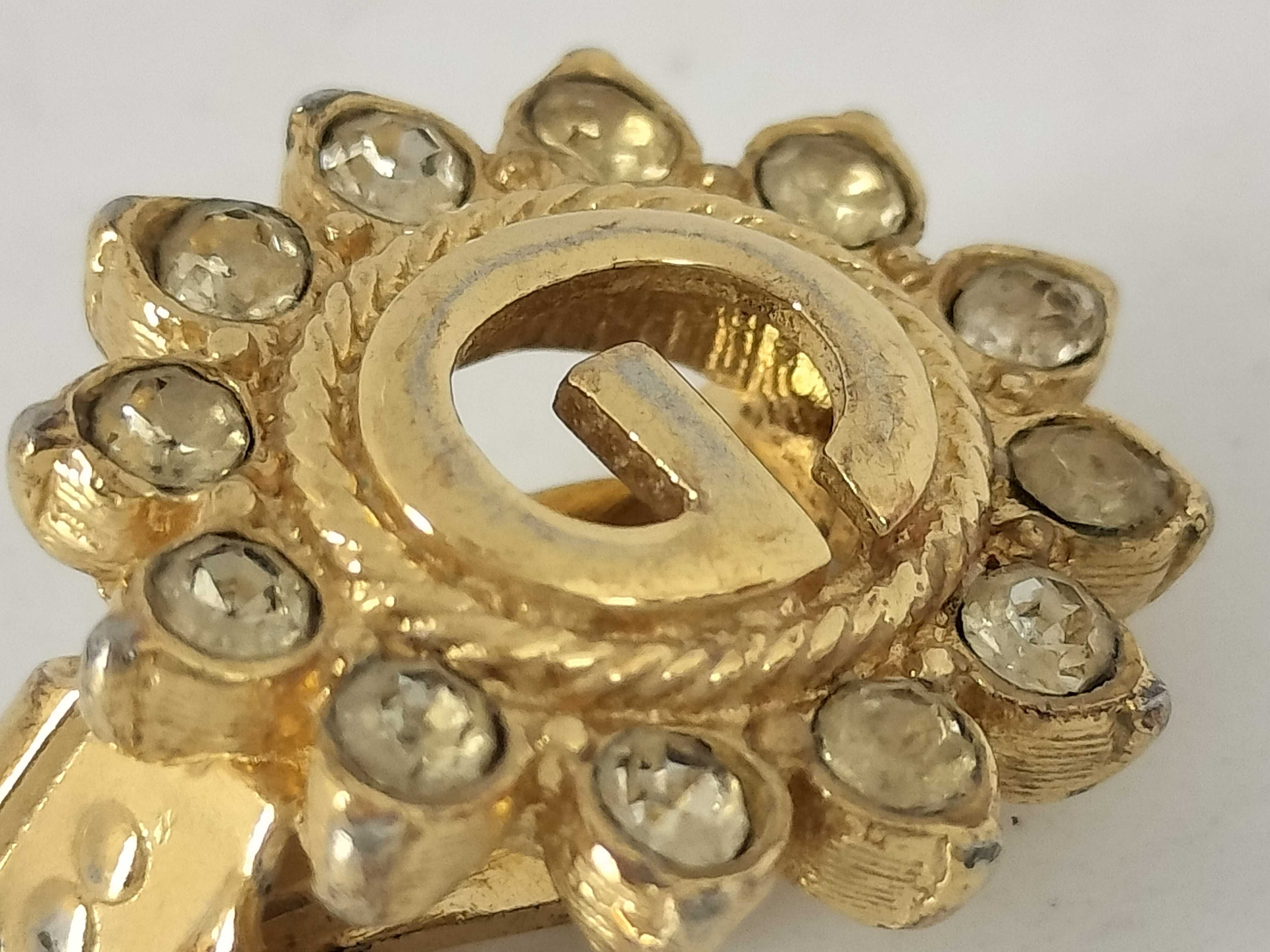 G-logo oval vintage rhinestone earrings — view 9