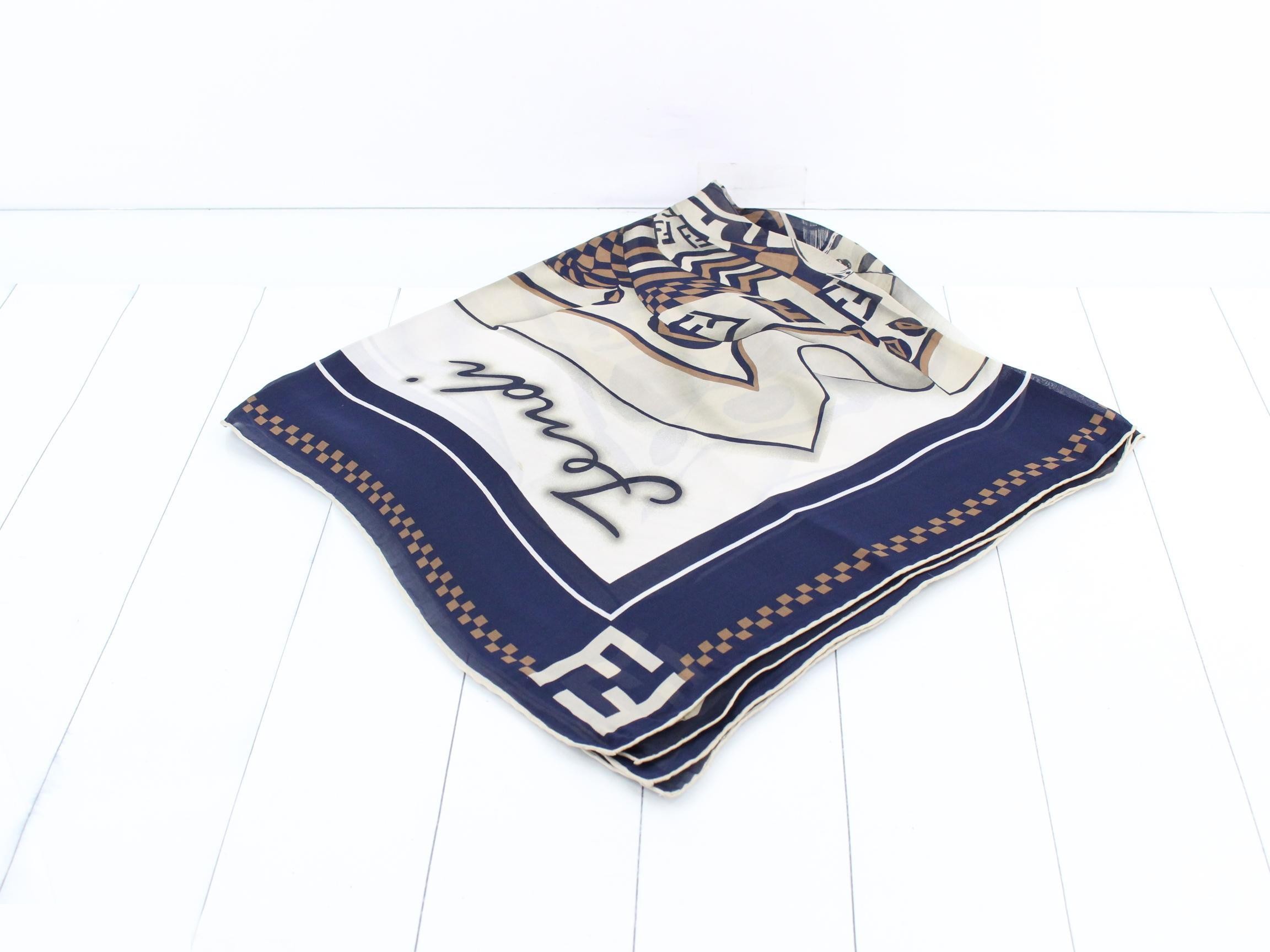 Other lines: Small items, accessories, scarves — view 2