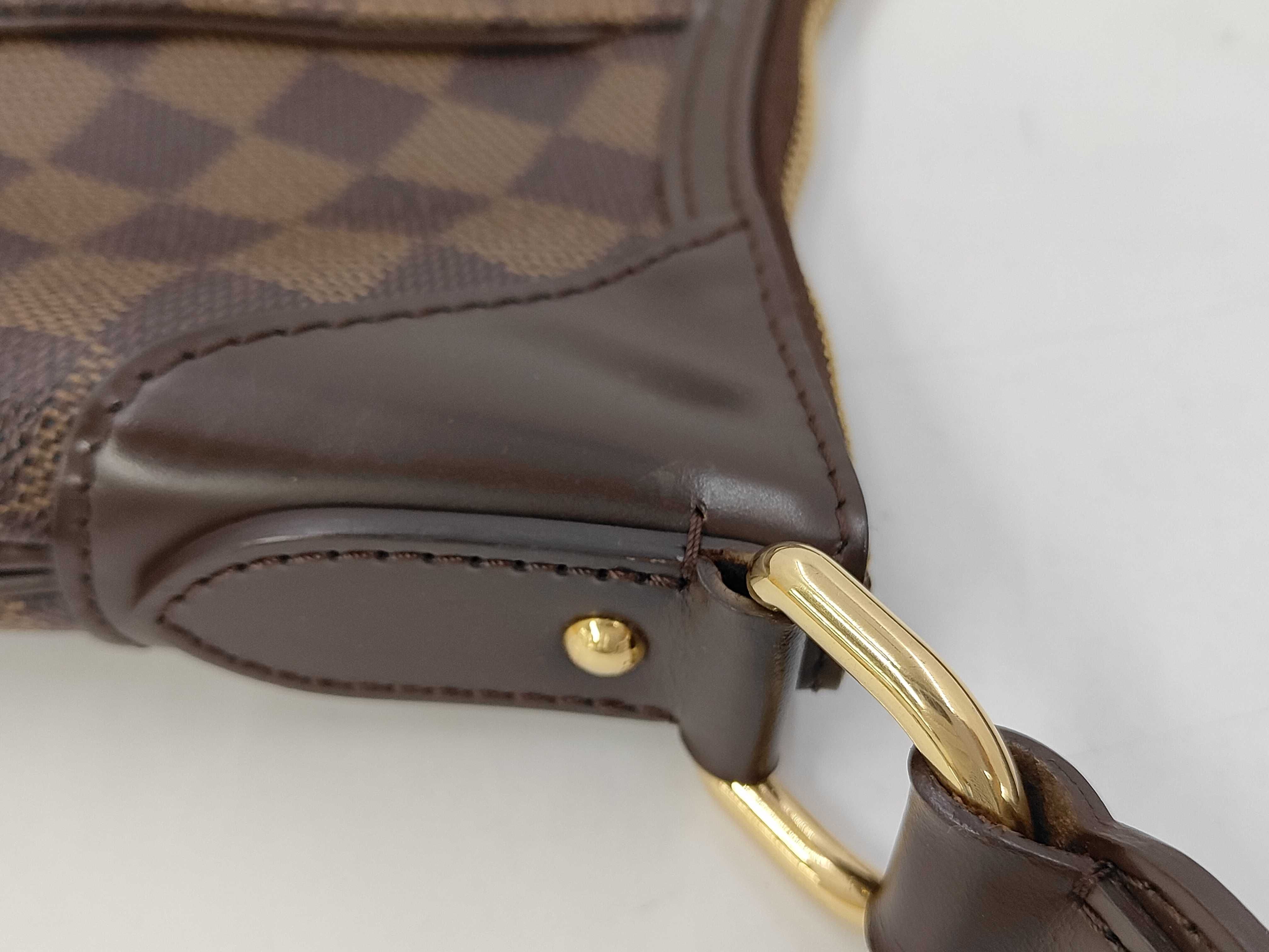 Damier Thames PM Shoulder Bag (Brown, N48180) — view 5