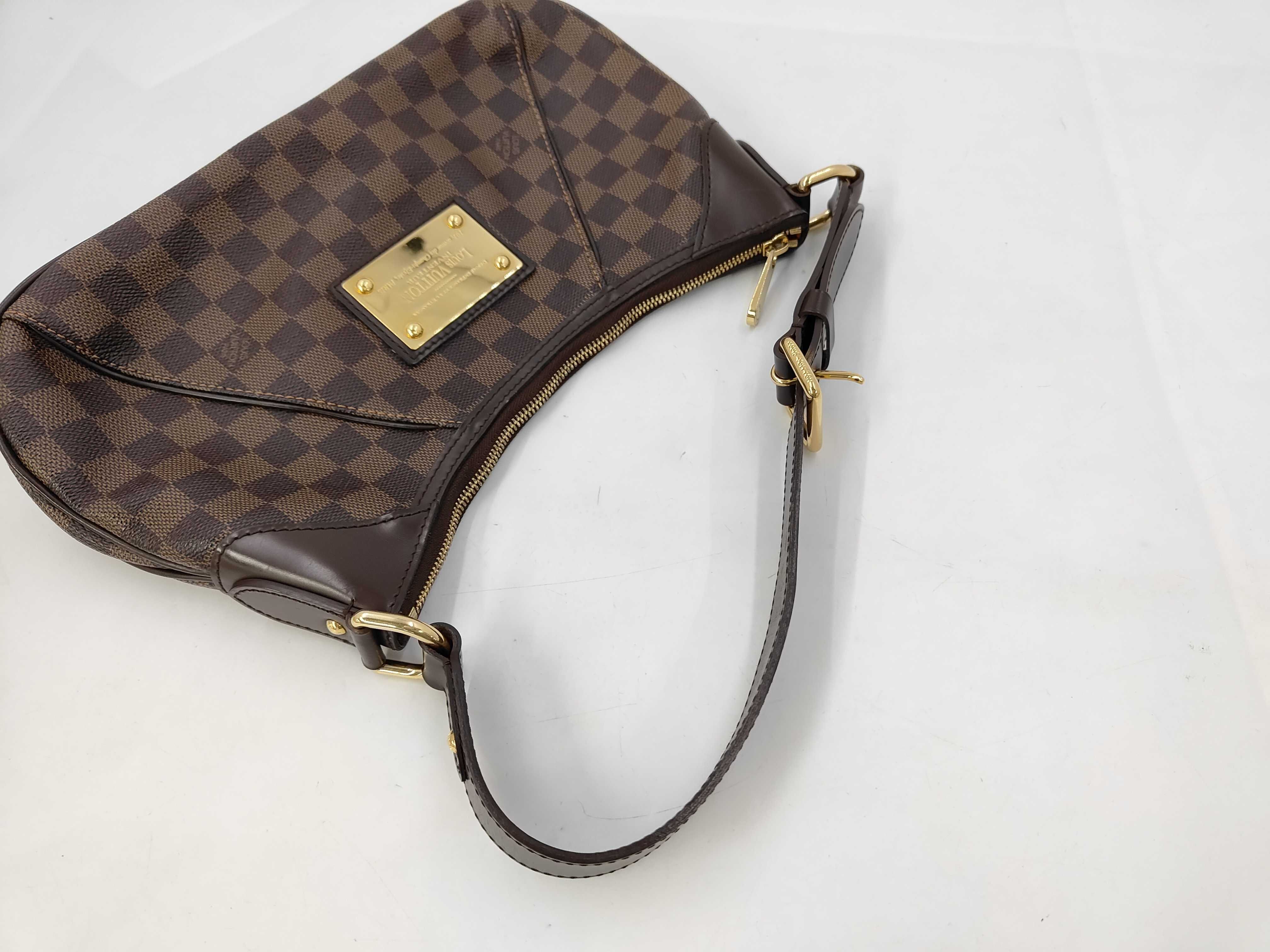 Damier Thames PM Shoulder Bag (Brown, N48180) — view 7