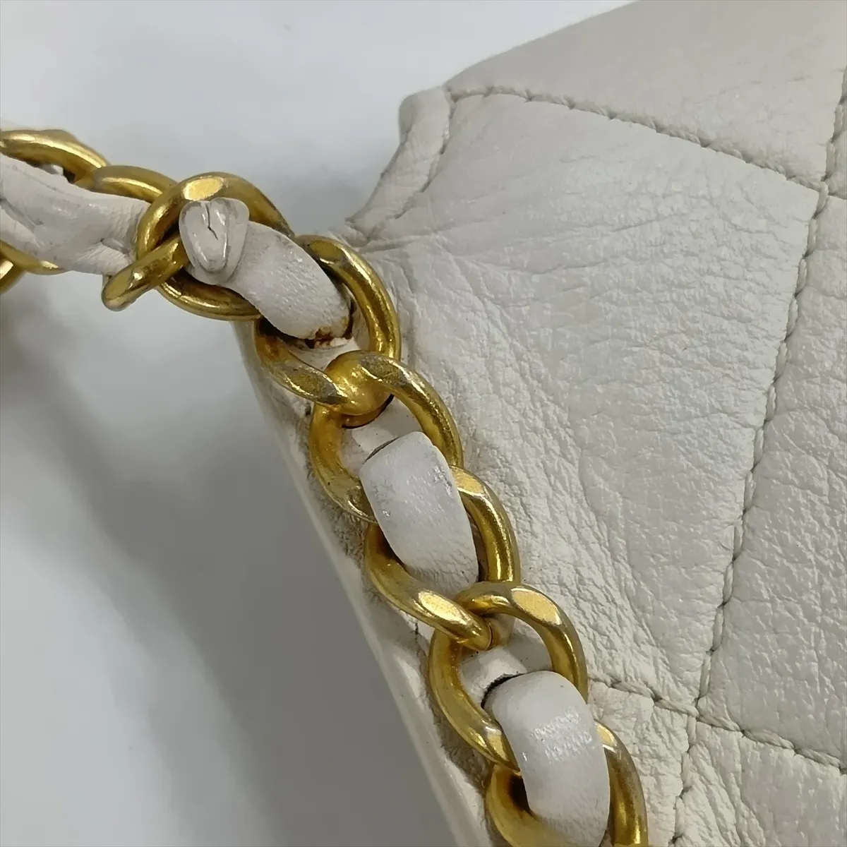 Matelassé Leather Chain Shoulder Bag, White with Gold Hardware, 31358313, Serial Number 31 — view 12