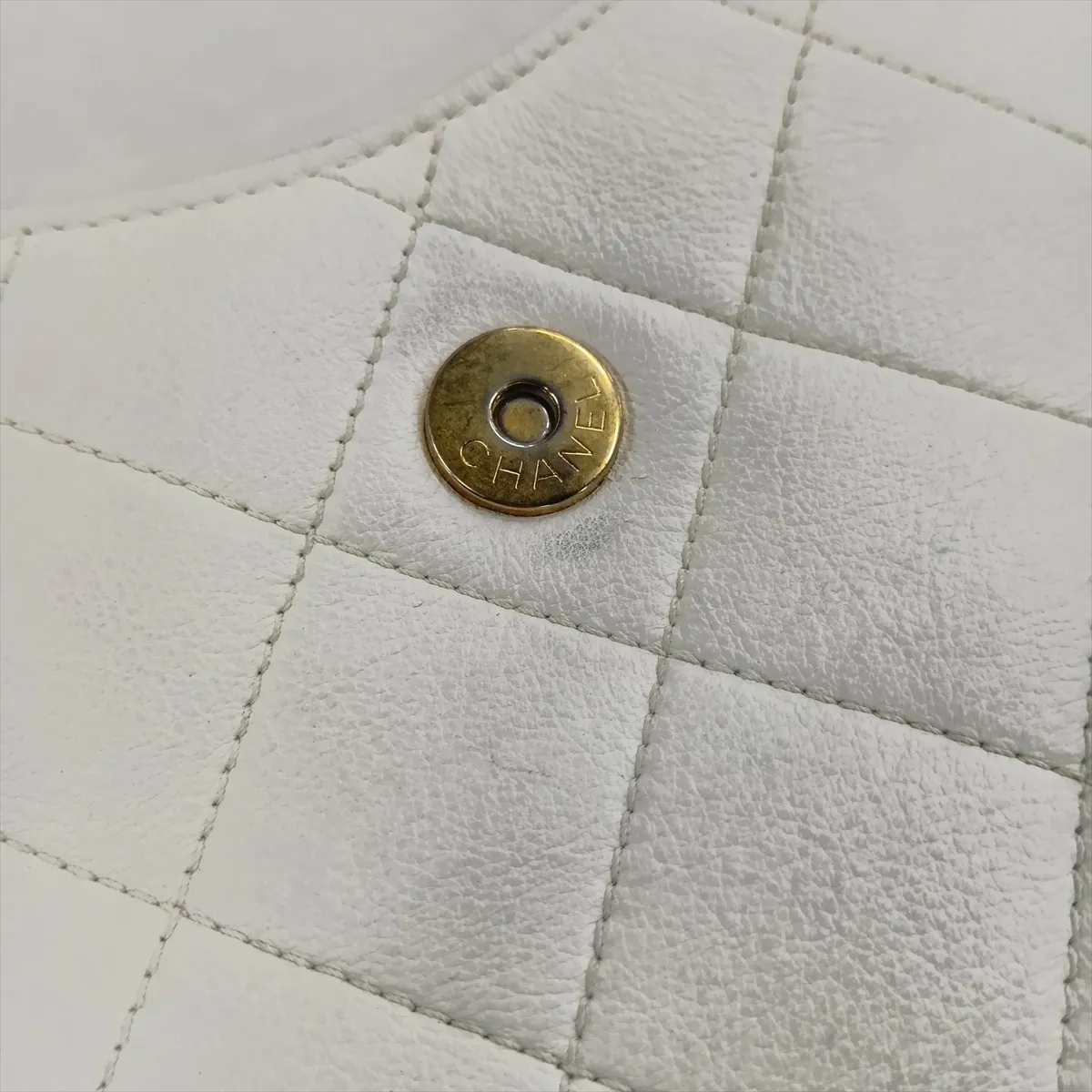 Matelassé Leather Chain Shoulder Bag, White with Gold Hardware, 31358313, Serial Number 31 — view 14