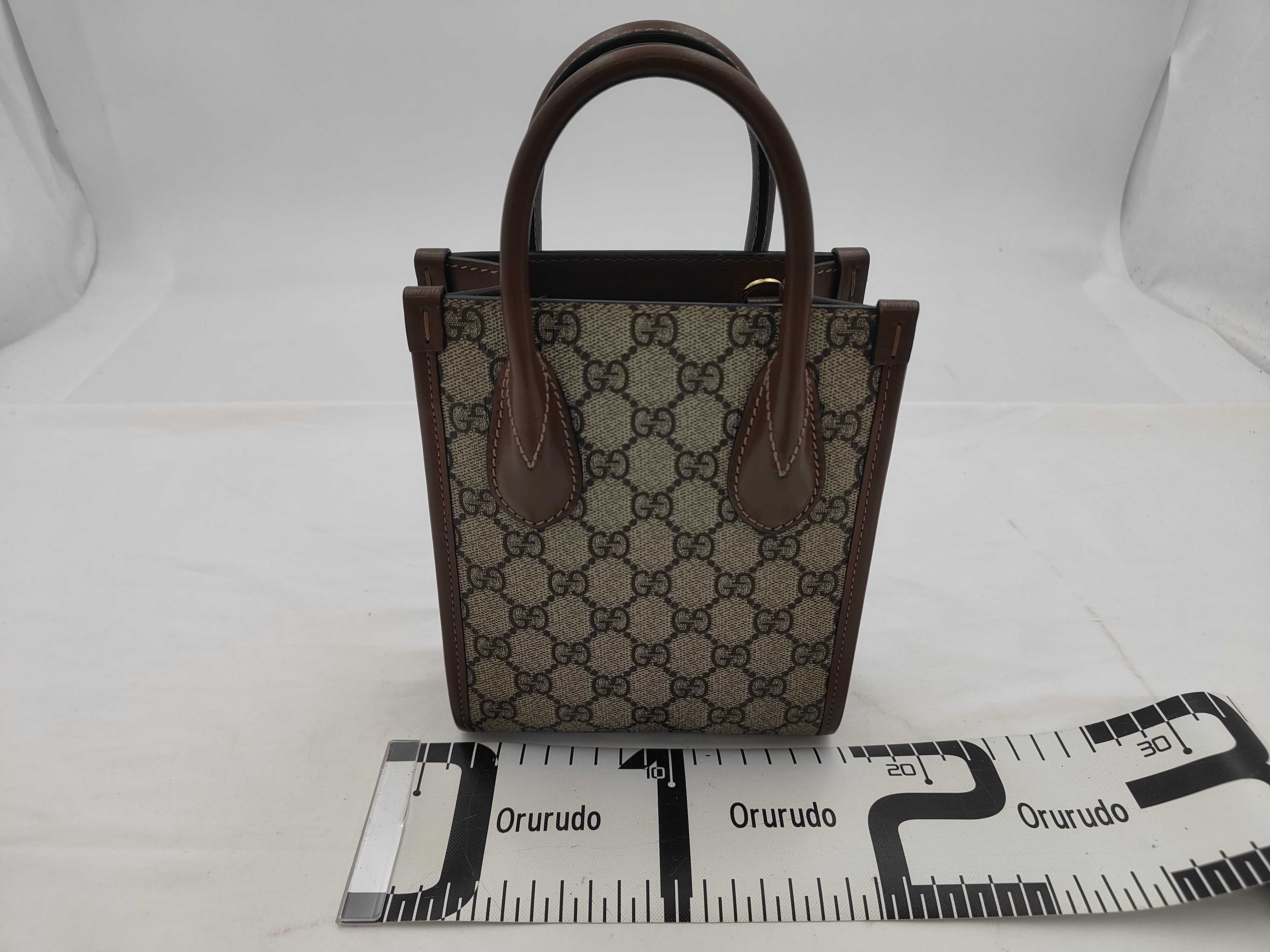 Interlocking GG Supreme 671623 Bag — view 2
