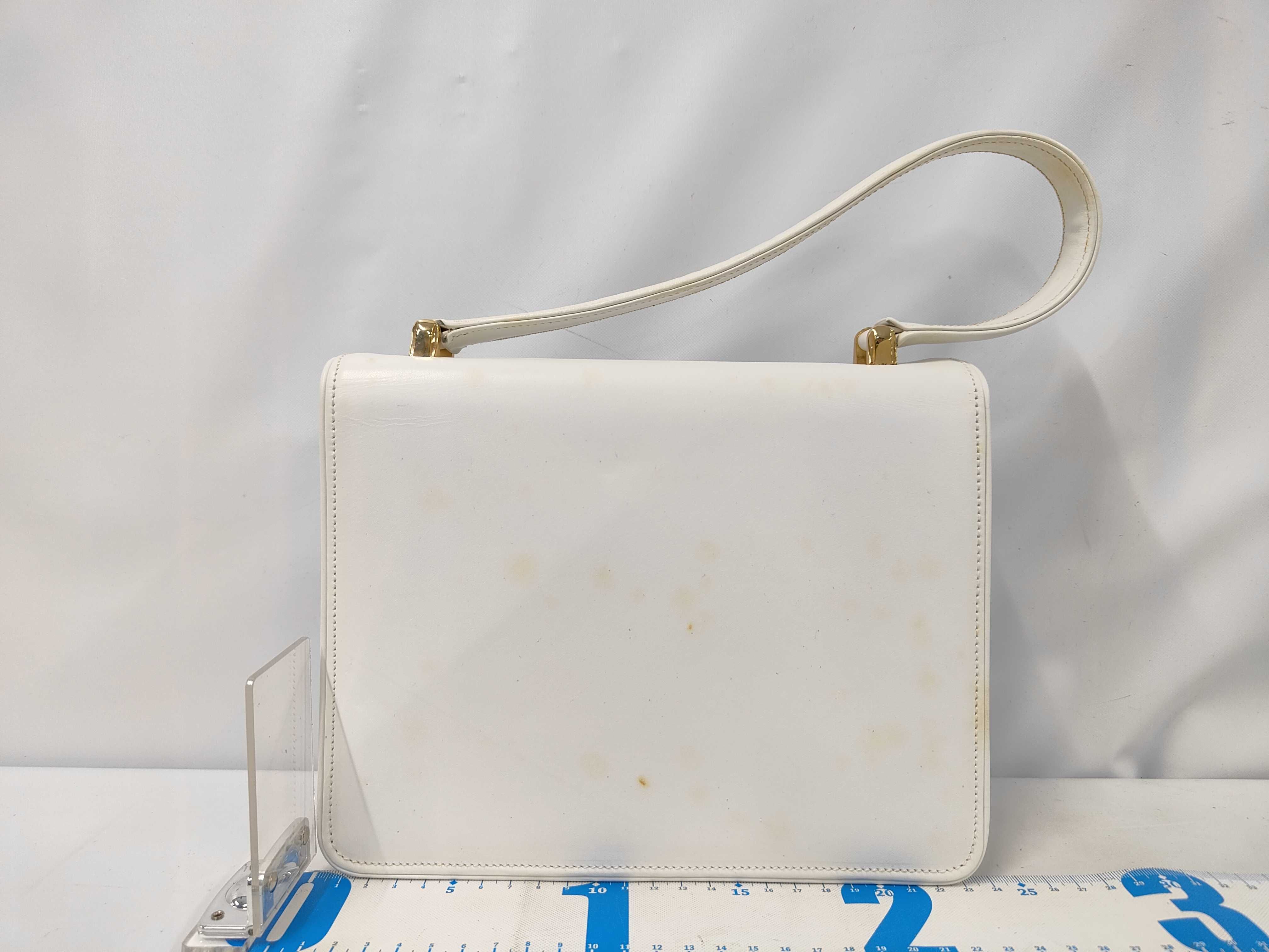 Old Gucci Leather Handbag White Handbag — view 2