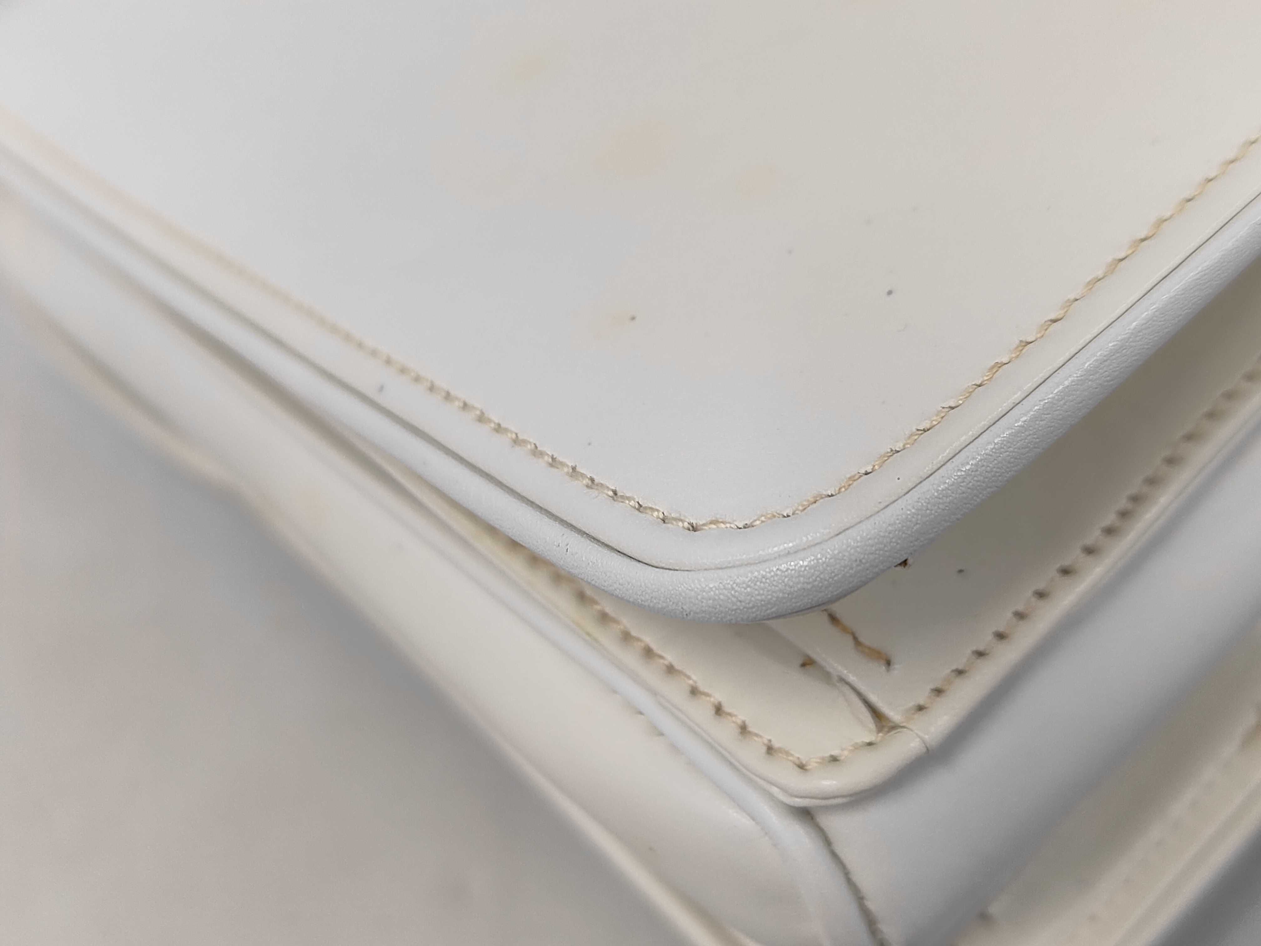 Old Gucci Leather Handbag White Handbag — view 4