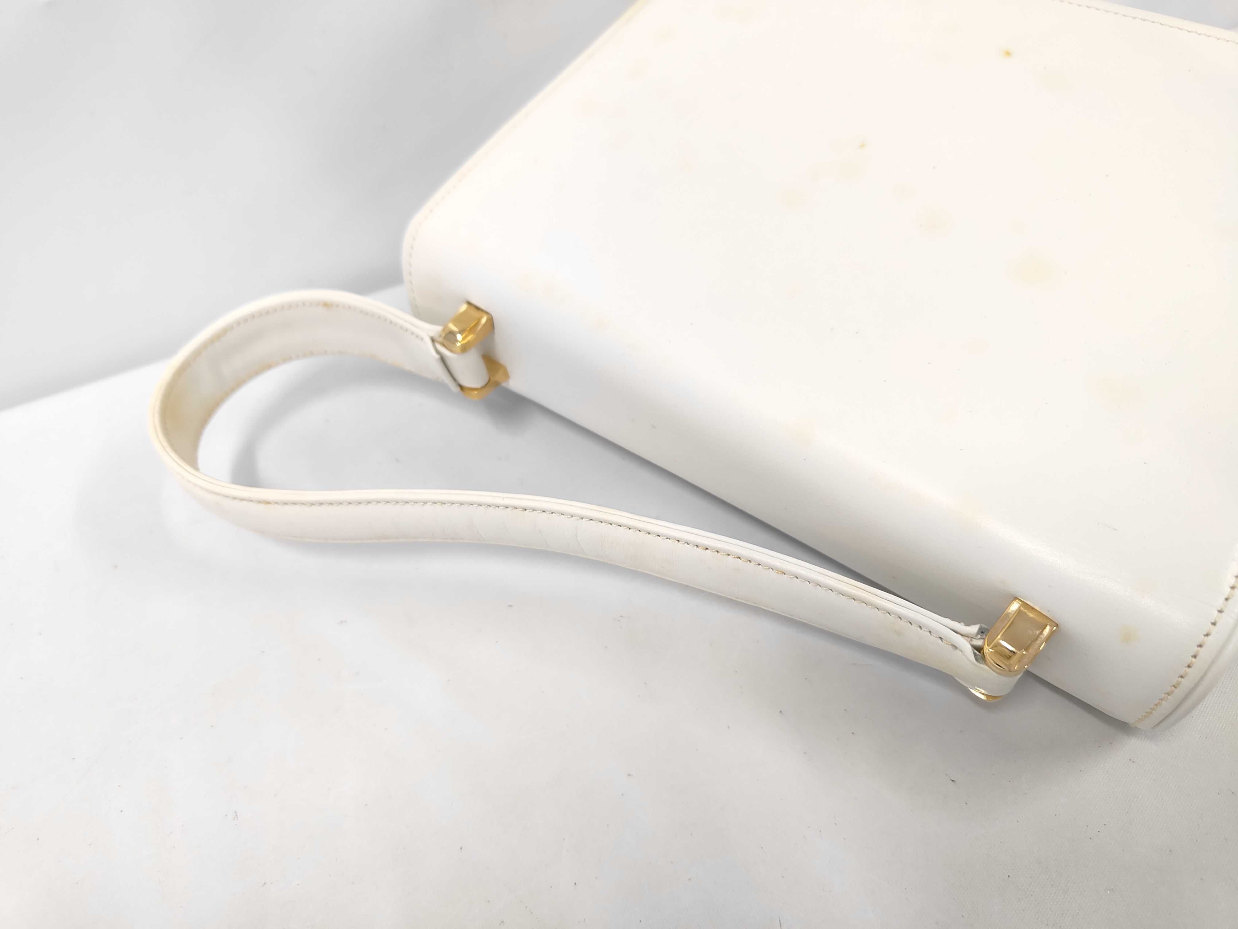 Old Gucci Leather Handbag White Handbag — view 5