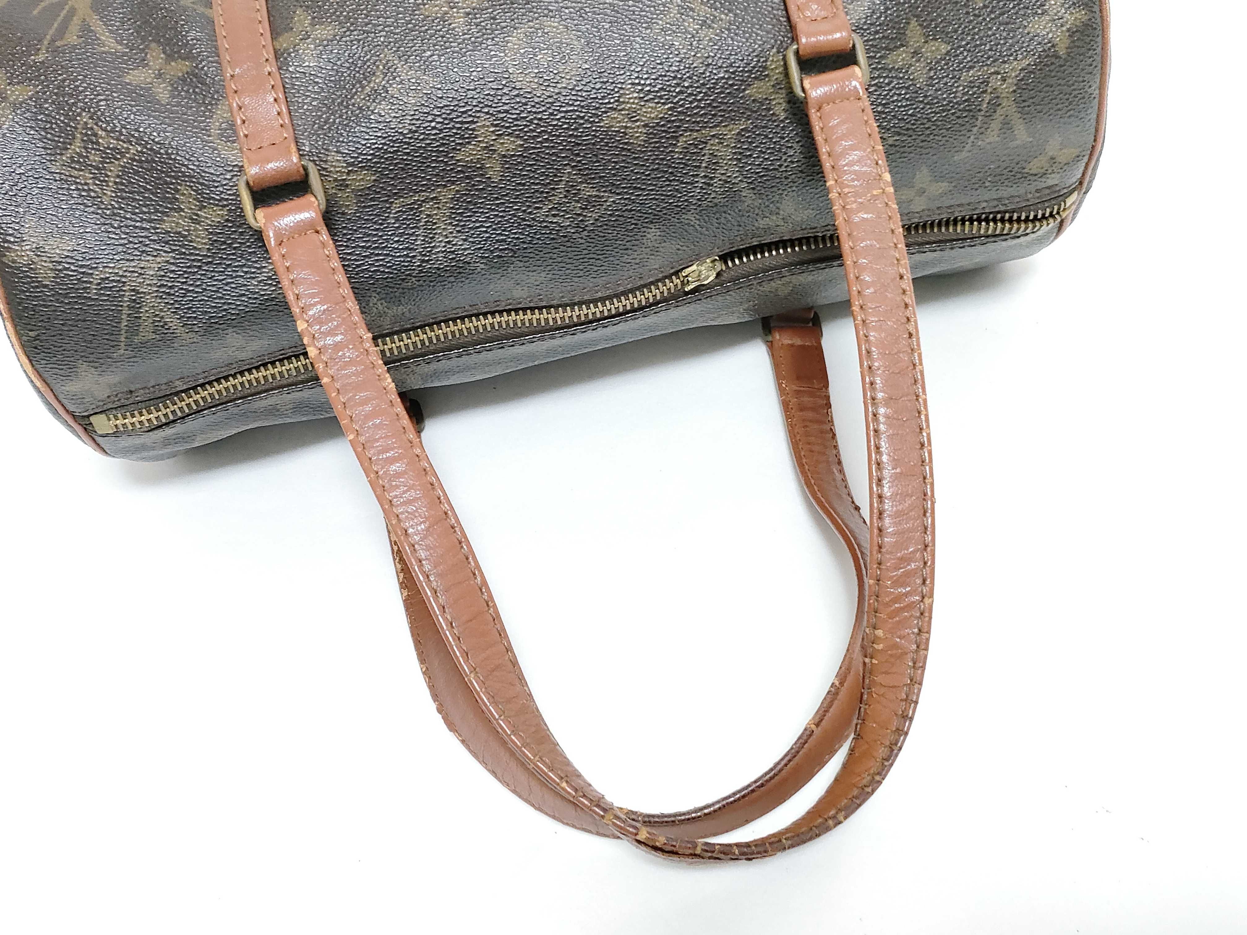 Monogram Louis Vuitton Papillon 30 Handbag with Pouch — view 3