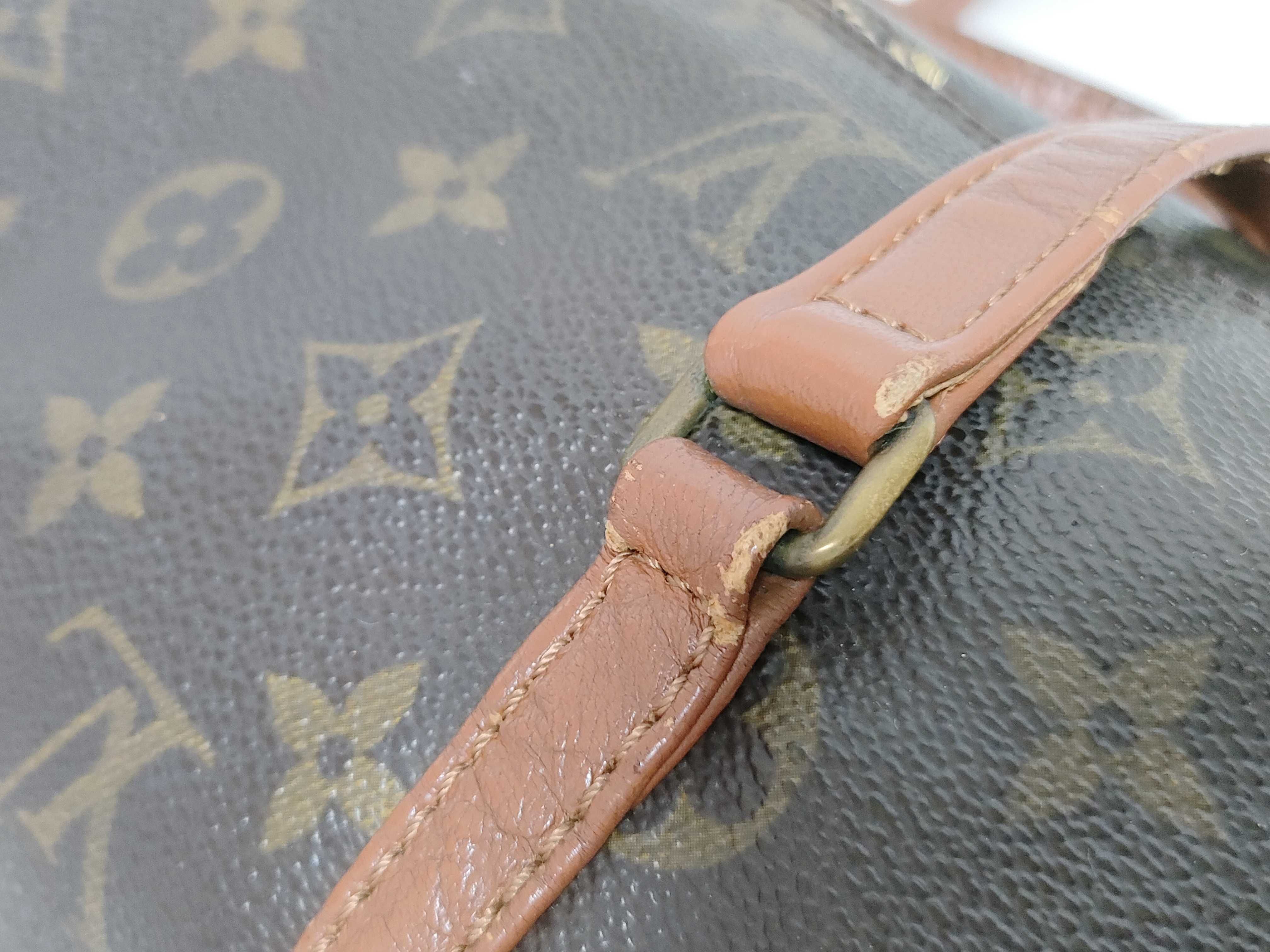 Monogram Louis Vuitton Papillon 30 Handbag with Pouch — view 5