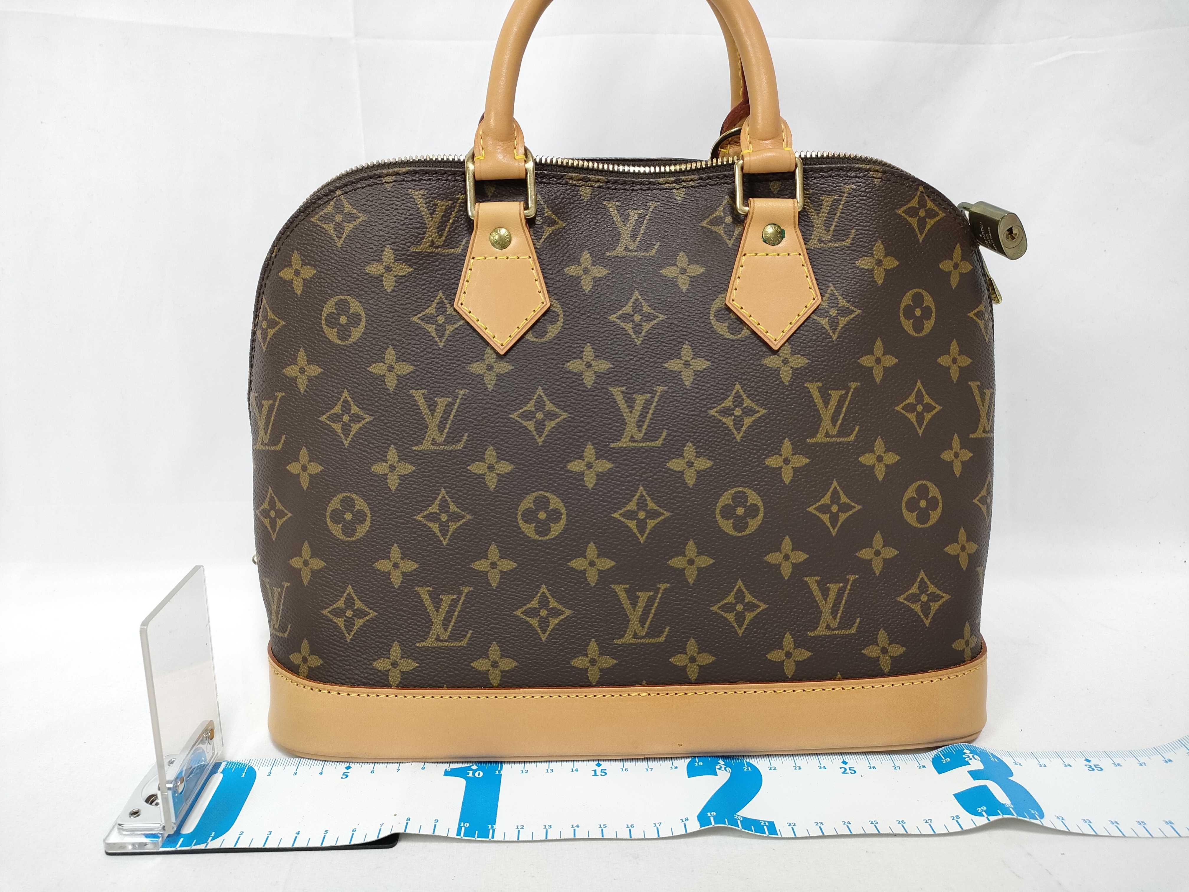 Monogram LV Alma PM M51130 BA0976 Handbag with padlock and 2 keys — view 2