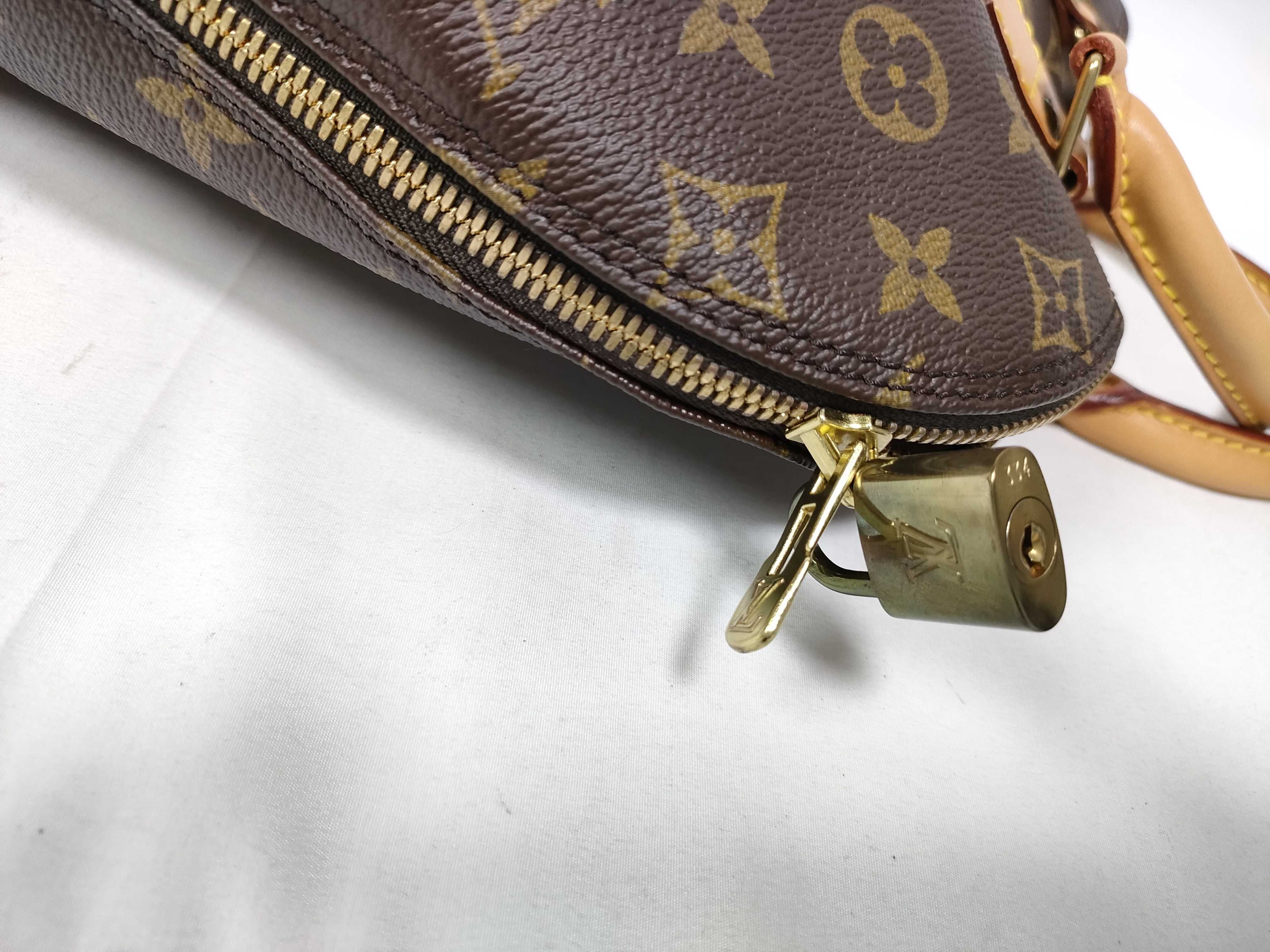 Monogram LV Alma PM M51130 BA0976 Handbag with padlock and 2 keys — view 6