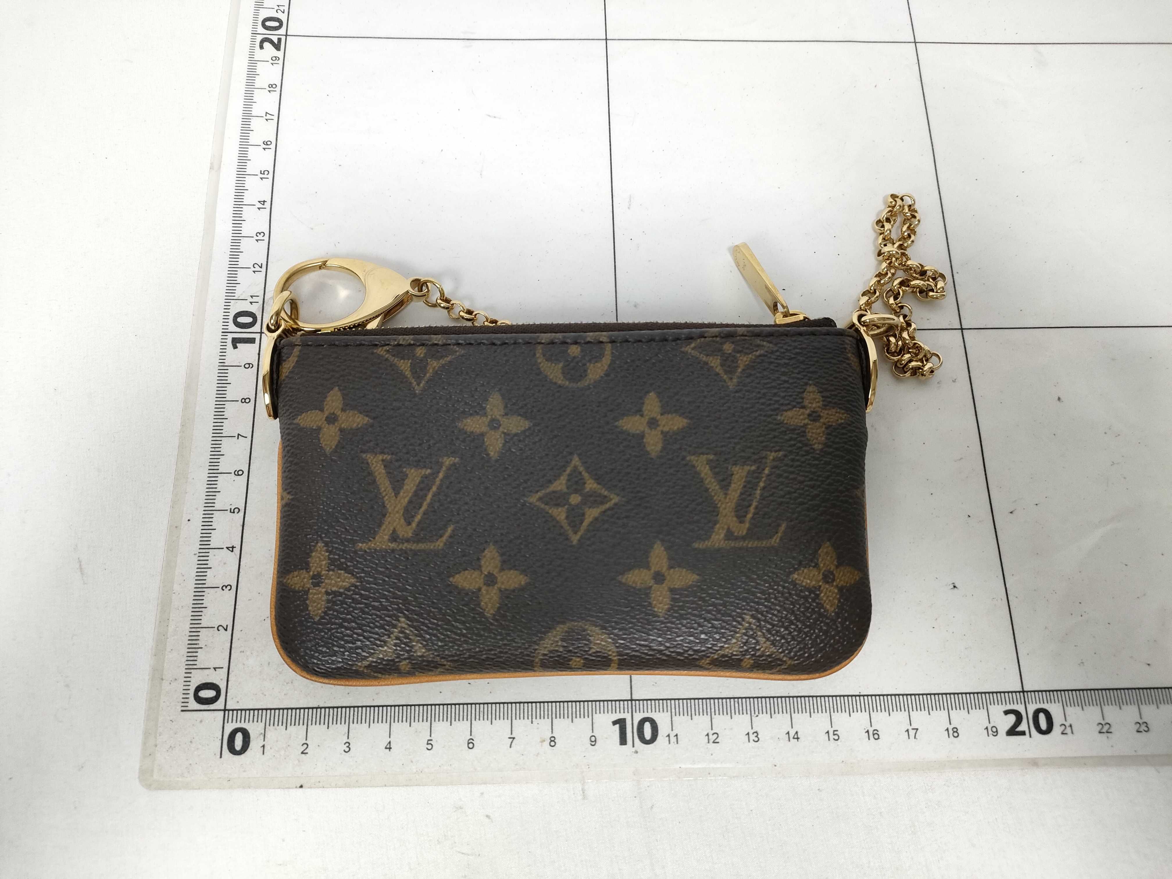 Monogram Louis Vuitton Monogram Pochette Mila PM Coin Case Chain Handbag — view 2