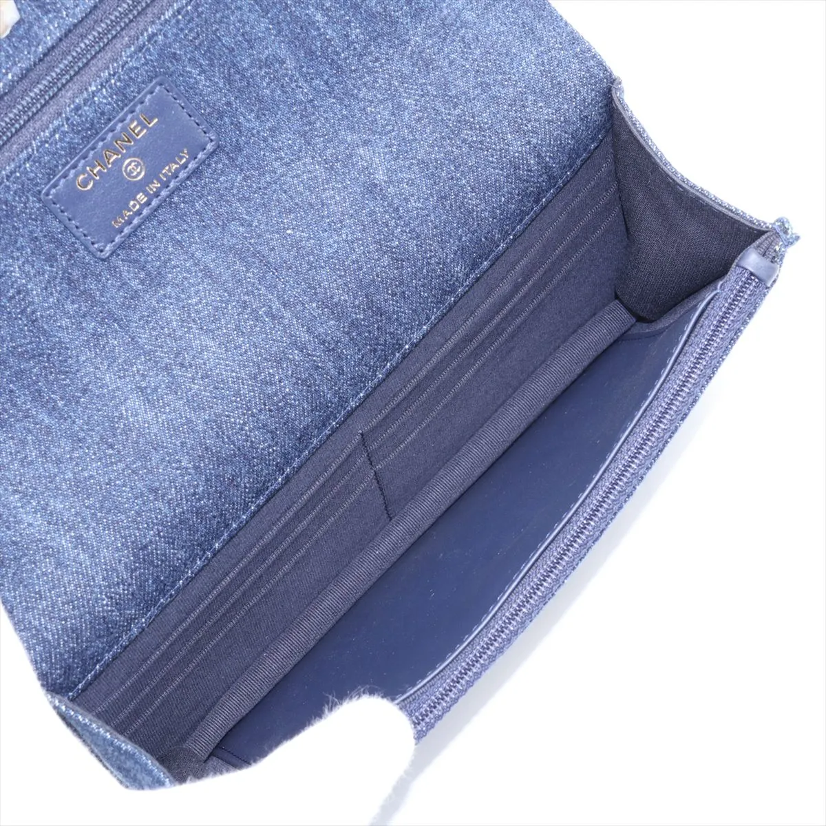 19 Denim Chain Wallet Blue Gold x Silver Hardware U88P0HGH Random Serial Number — view 6
