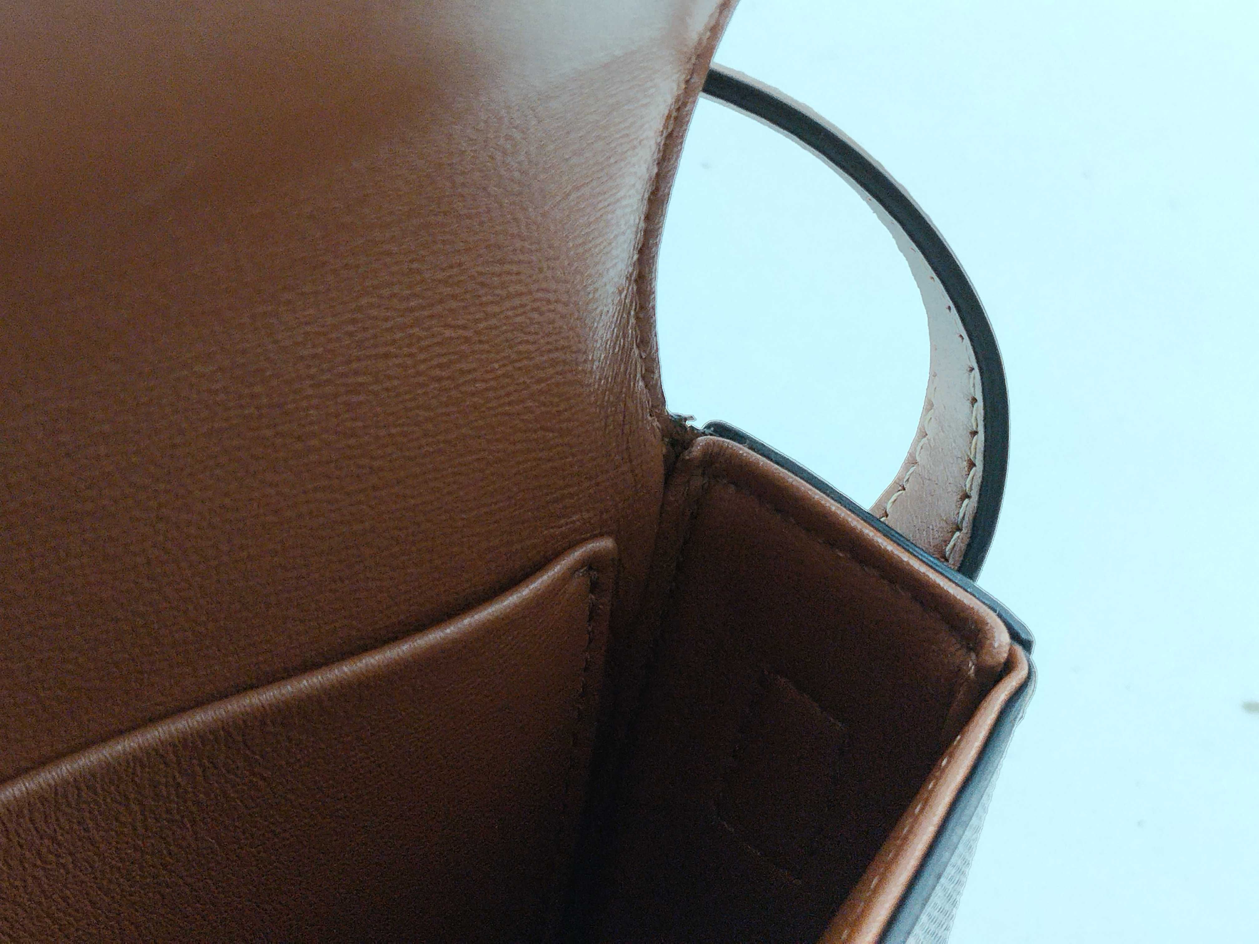 Triomphe Claude Shoulder Bag — view 12