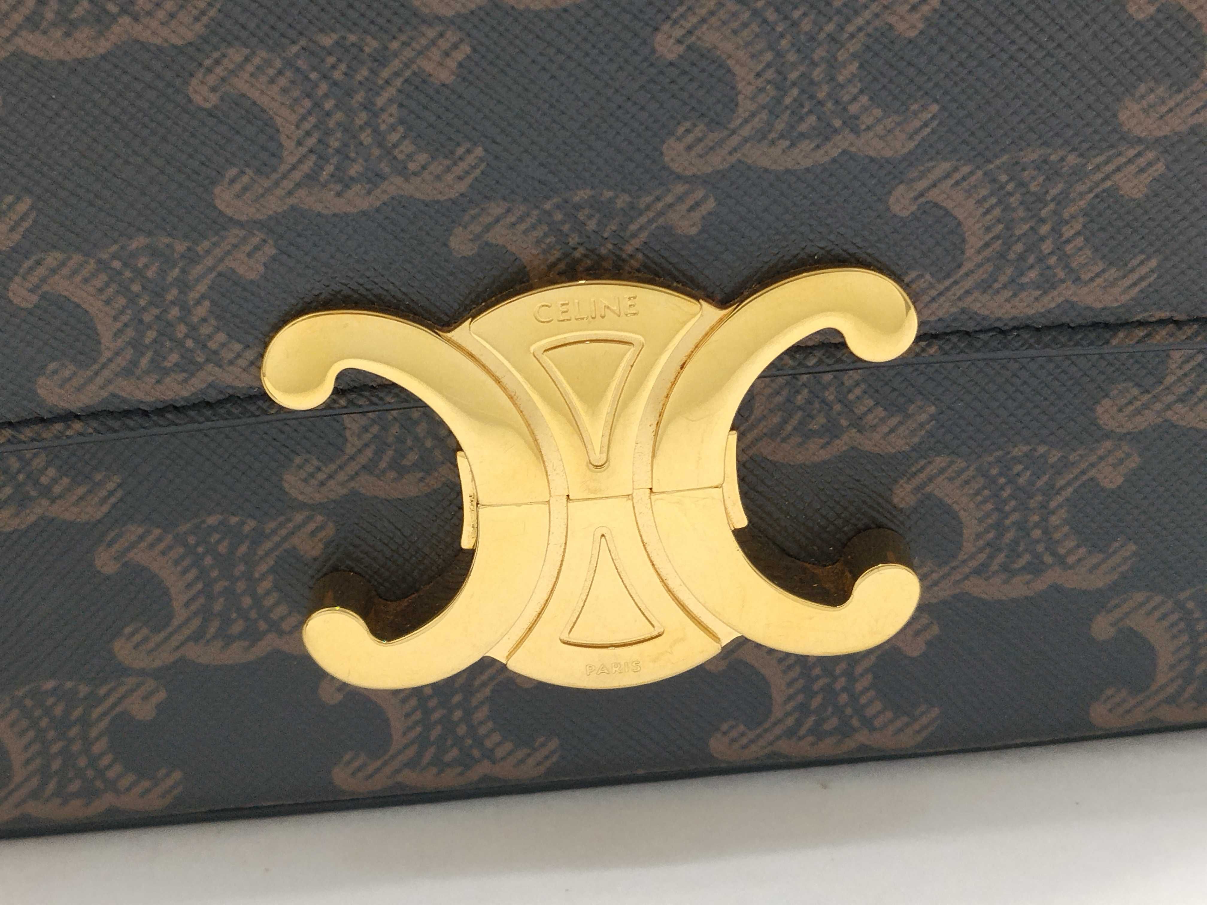 Triomphe Claude Shoulder Bag — view 9