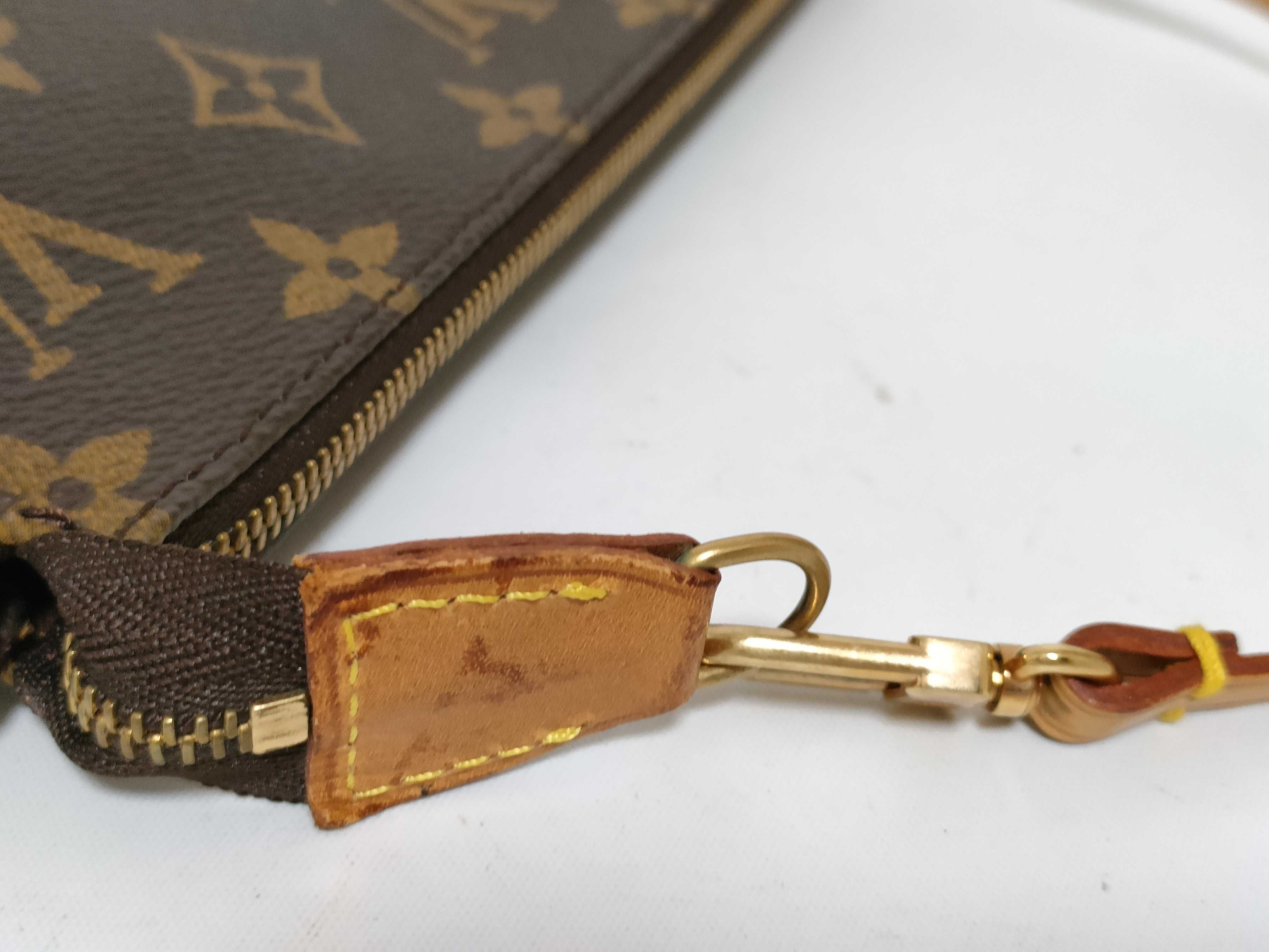 Monogram Pochette Accessoires M51980 AR0968 Brown Pouch — view 5