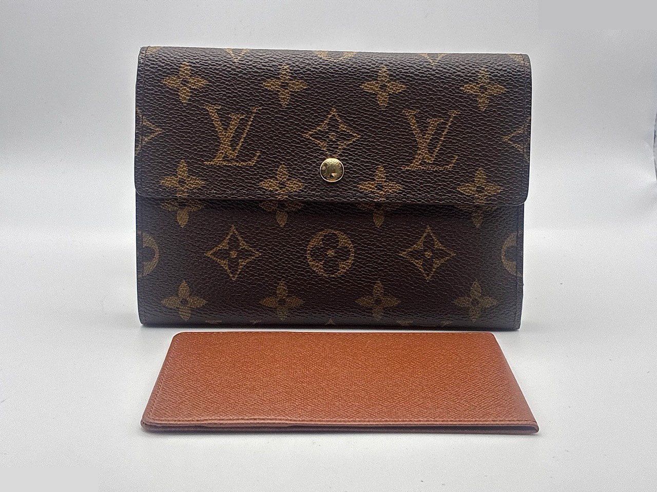 Monogram Papier