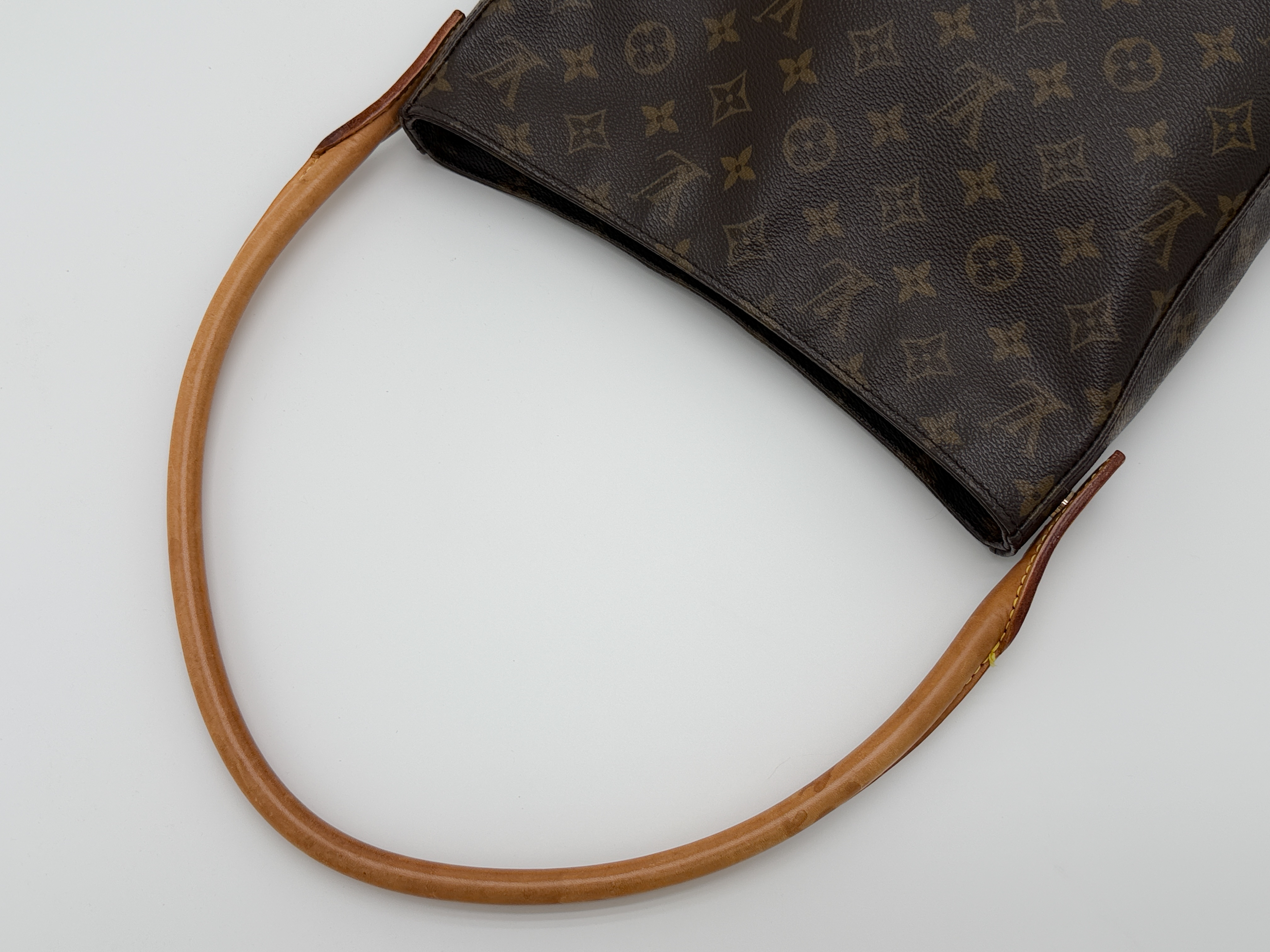 Monogram M51145 Looping GM MI0090 Shoulder Bag — view 3