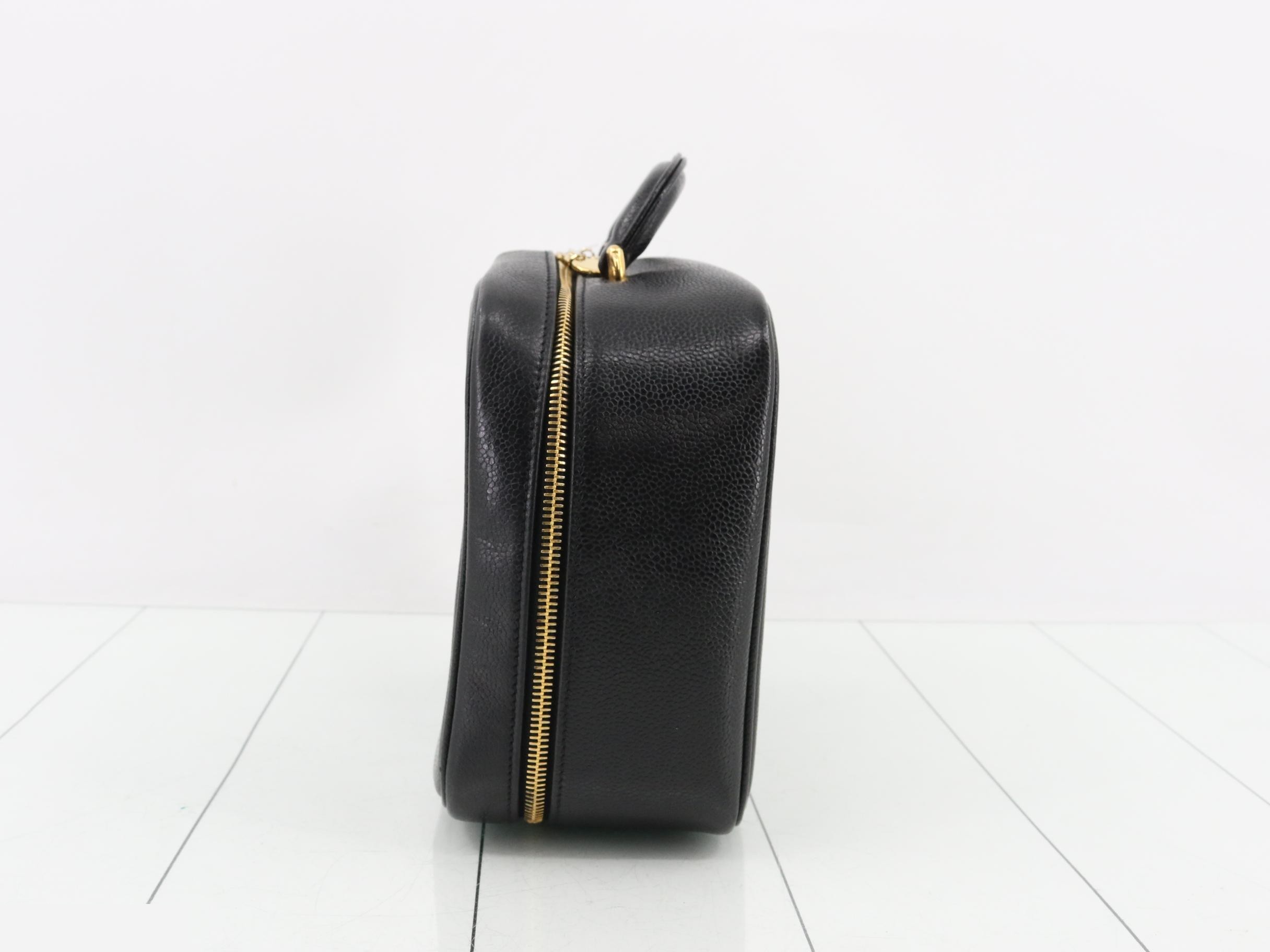 Caviar 2-Way Vanity Bag with Seal Card — view 3