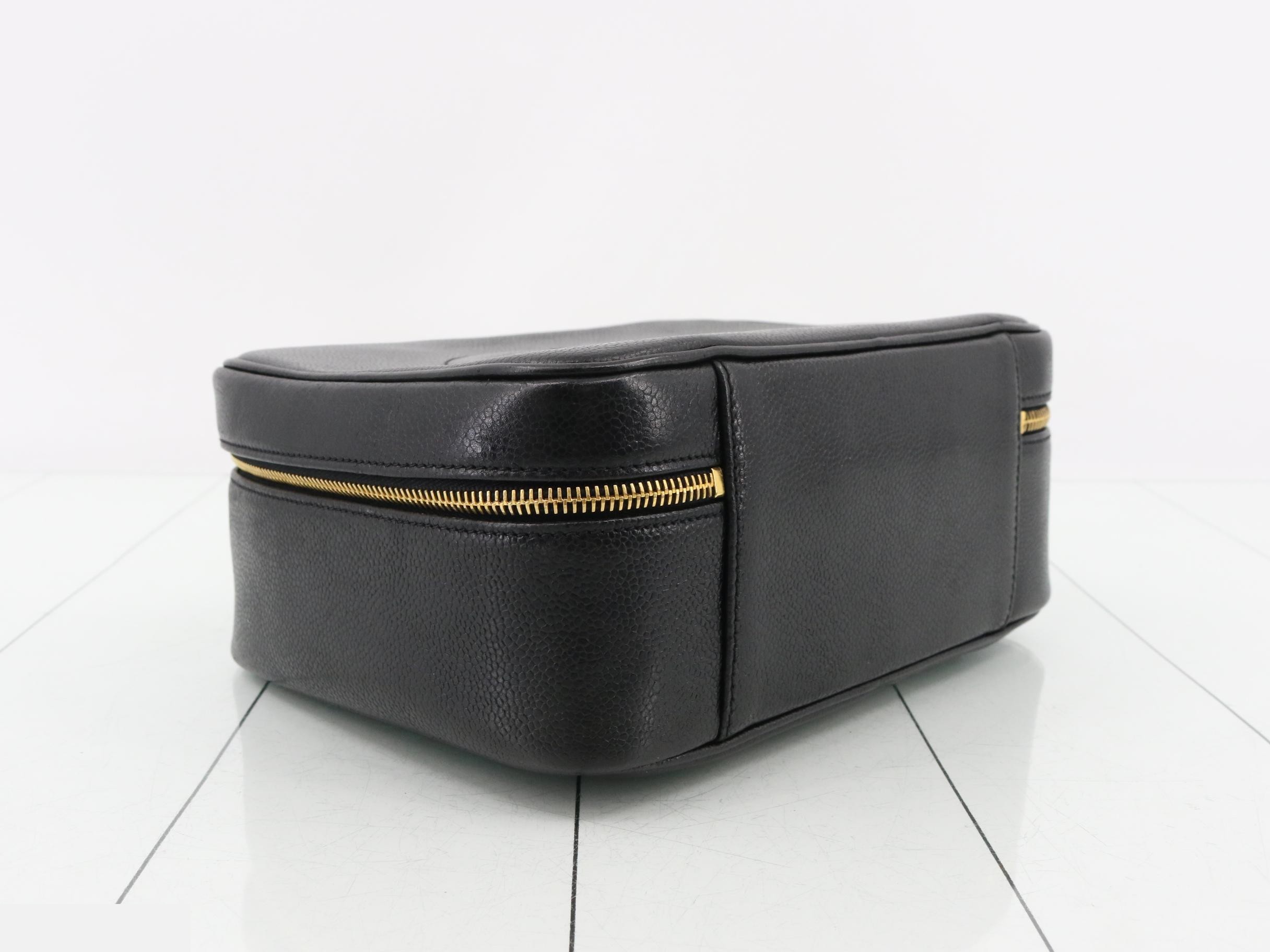 Caviar 2-Way Vanity Bag with Seal Card — view 5