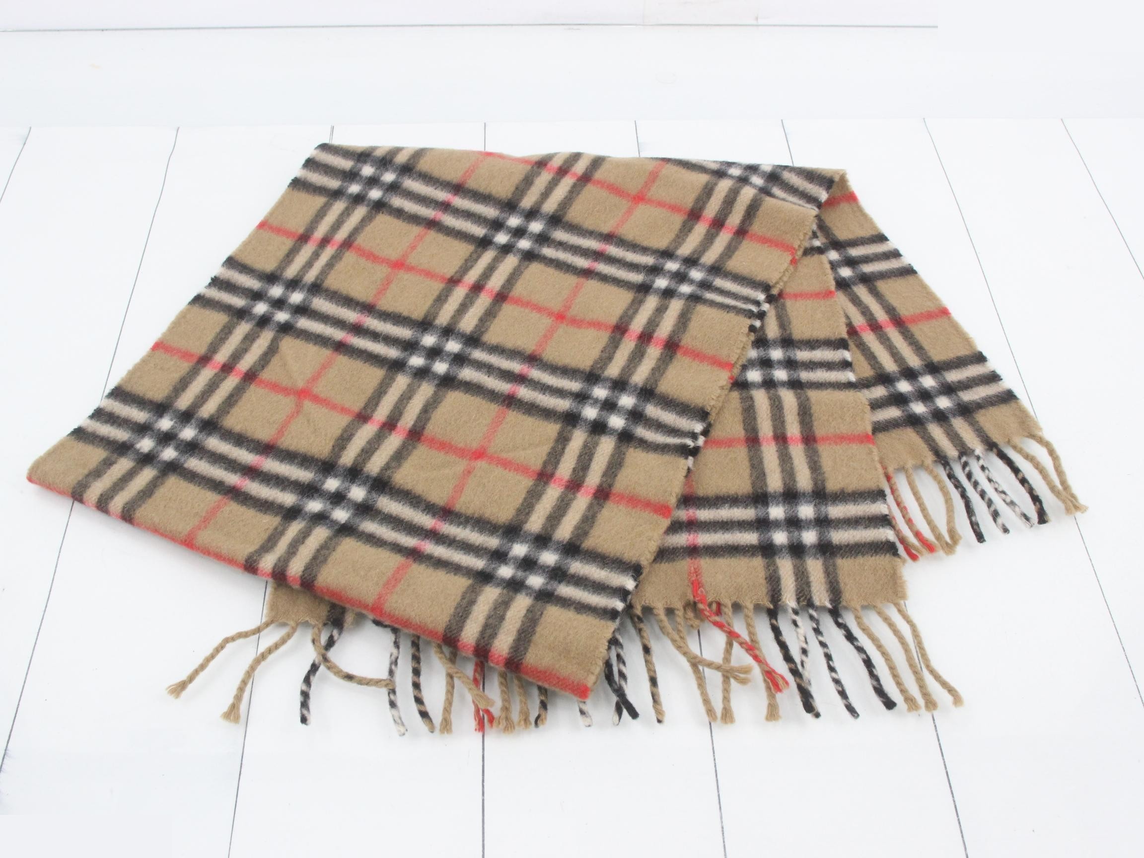 Other lines: Small items, accessories, and scarves — view 3