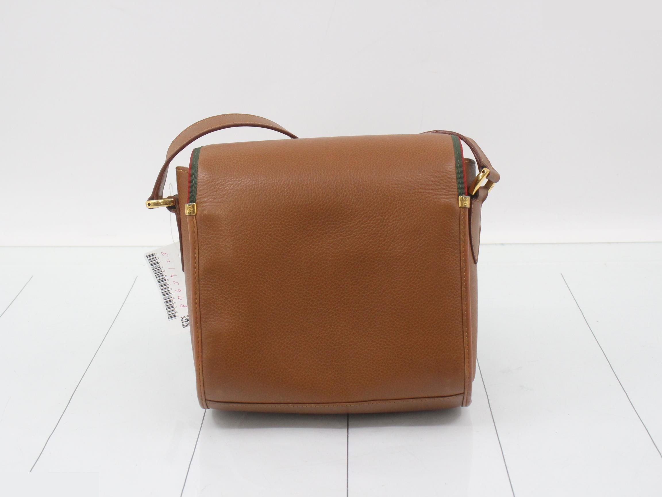 Old Gucci Interlocking Shoulder Bag — view 2