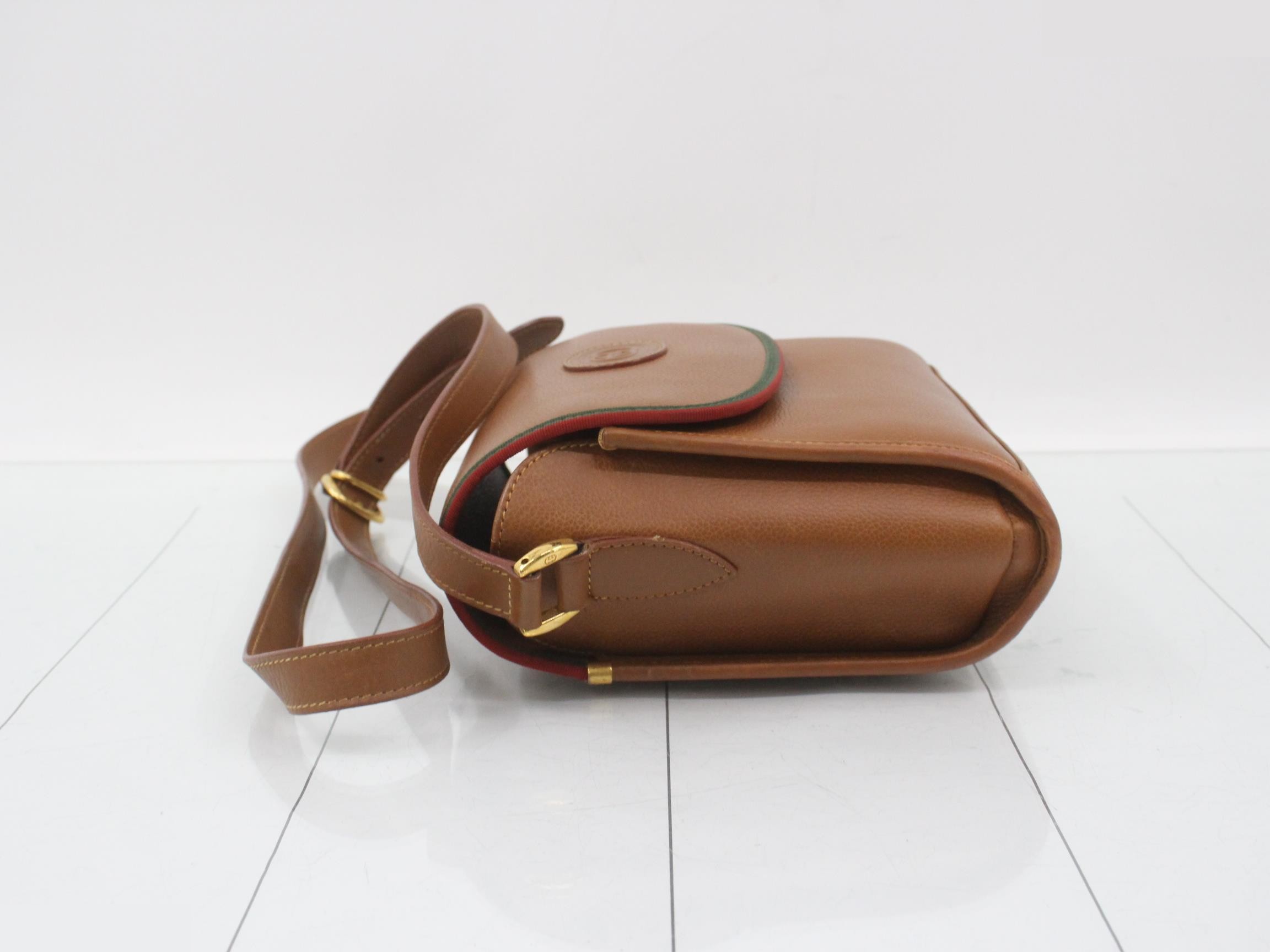 Old Gucci Interlocking Shoulder Bag — view 4