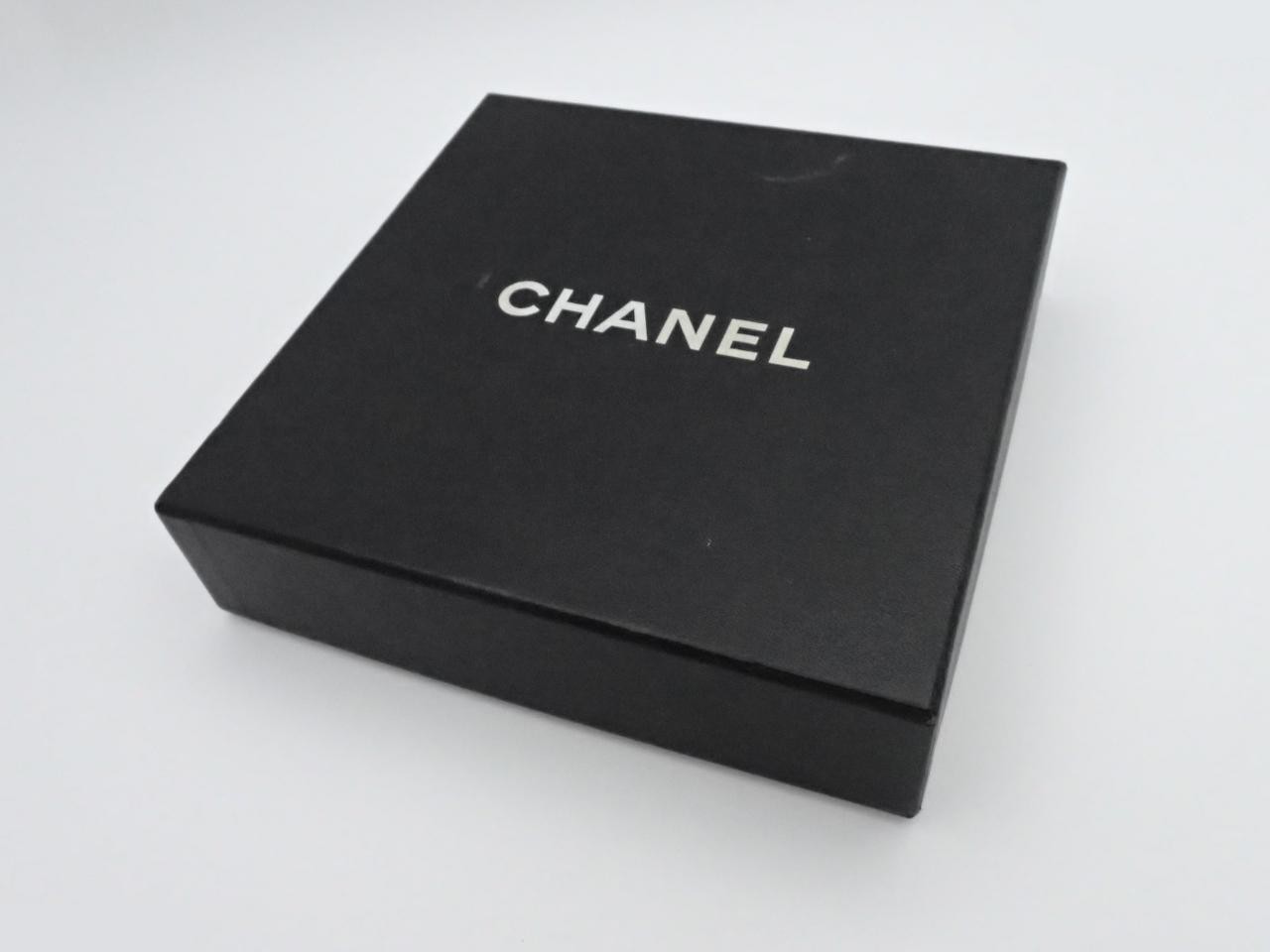 94P Coco Mark Chain Necklace GP Gold — view 4