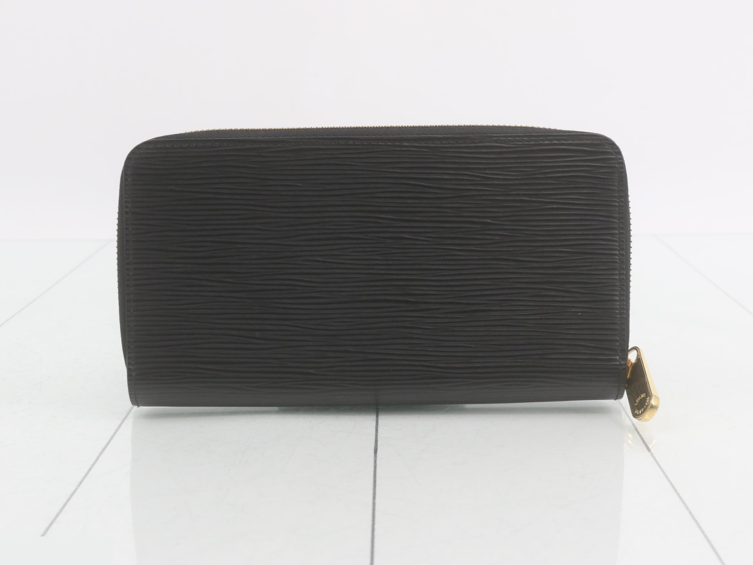 M68755 Zippy Wallet Noir — view 2