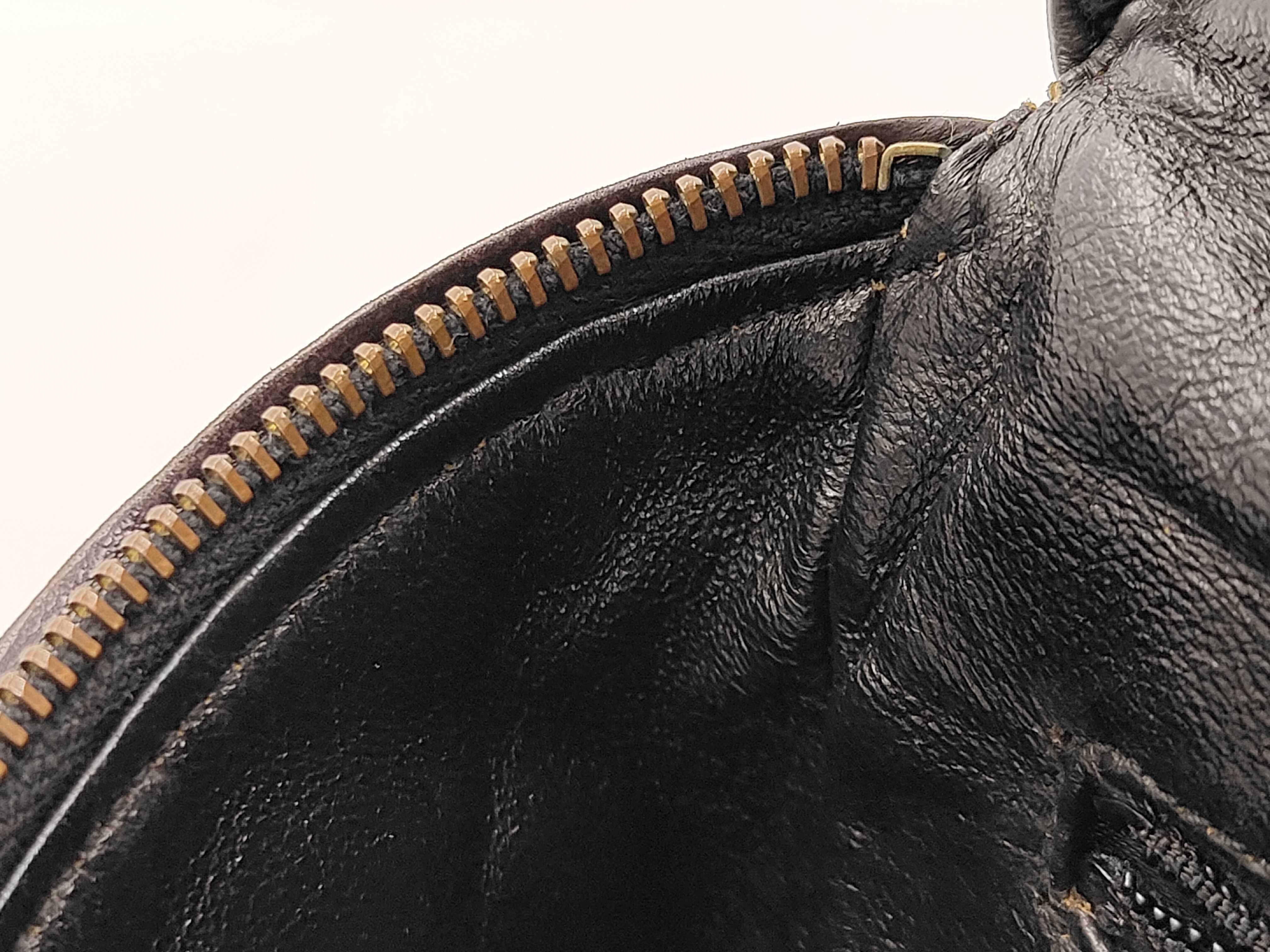 Matelassé Waist Bag, Lambskin, Gold Hardware, Black, 3825540 — view 10