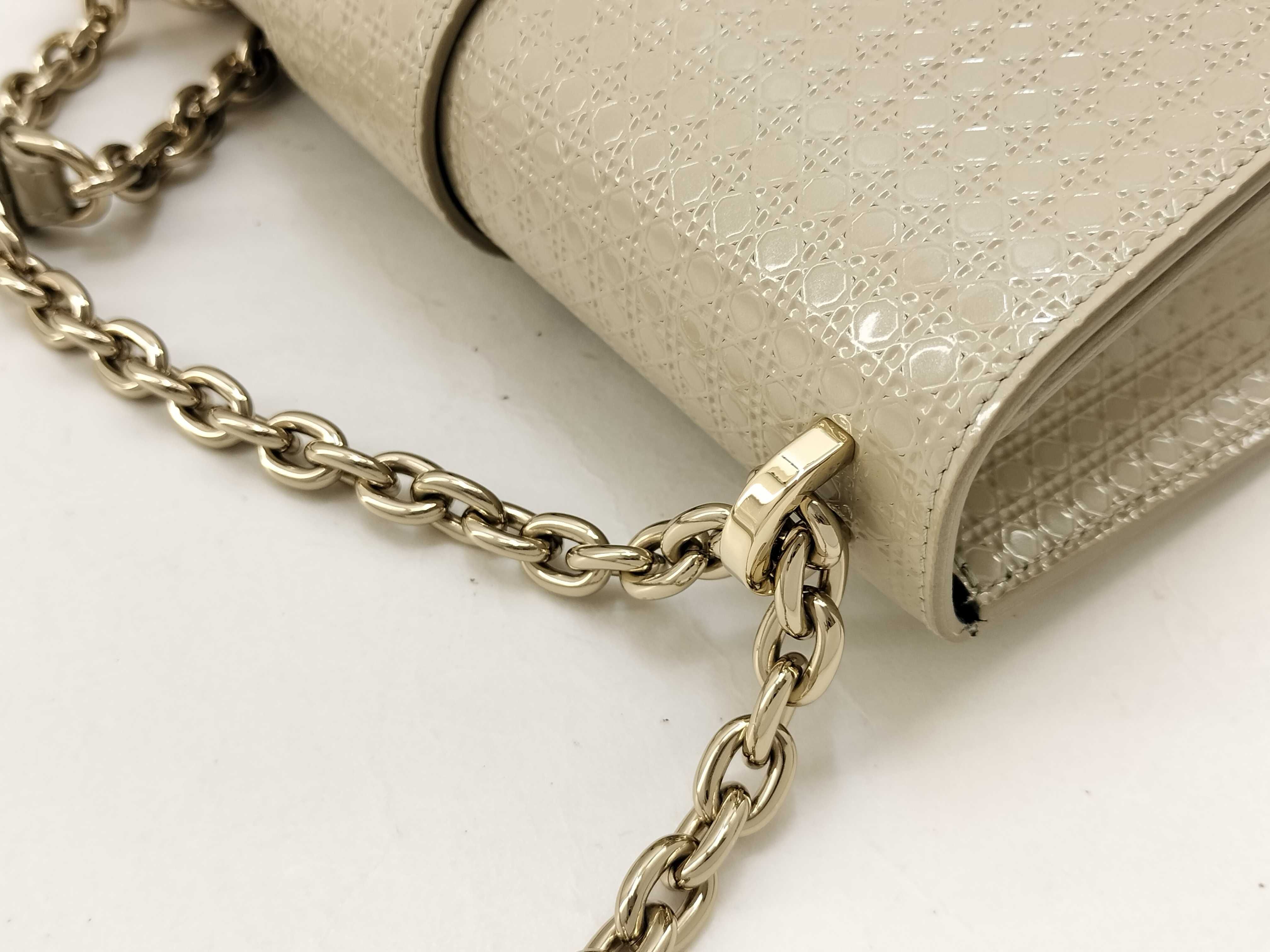 30 Montaigne Chain Shoulder Bag — view 5