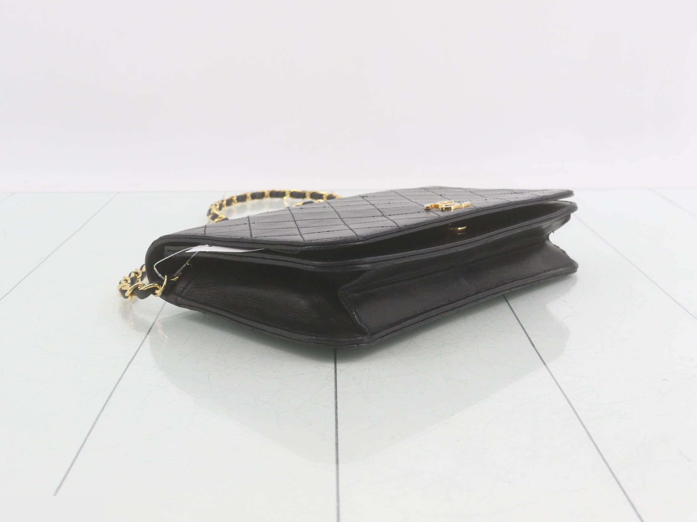 Matelassé (bag) - Shoulder bag — view 5