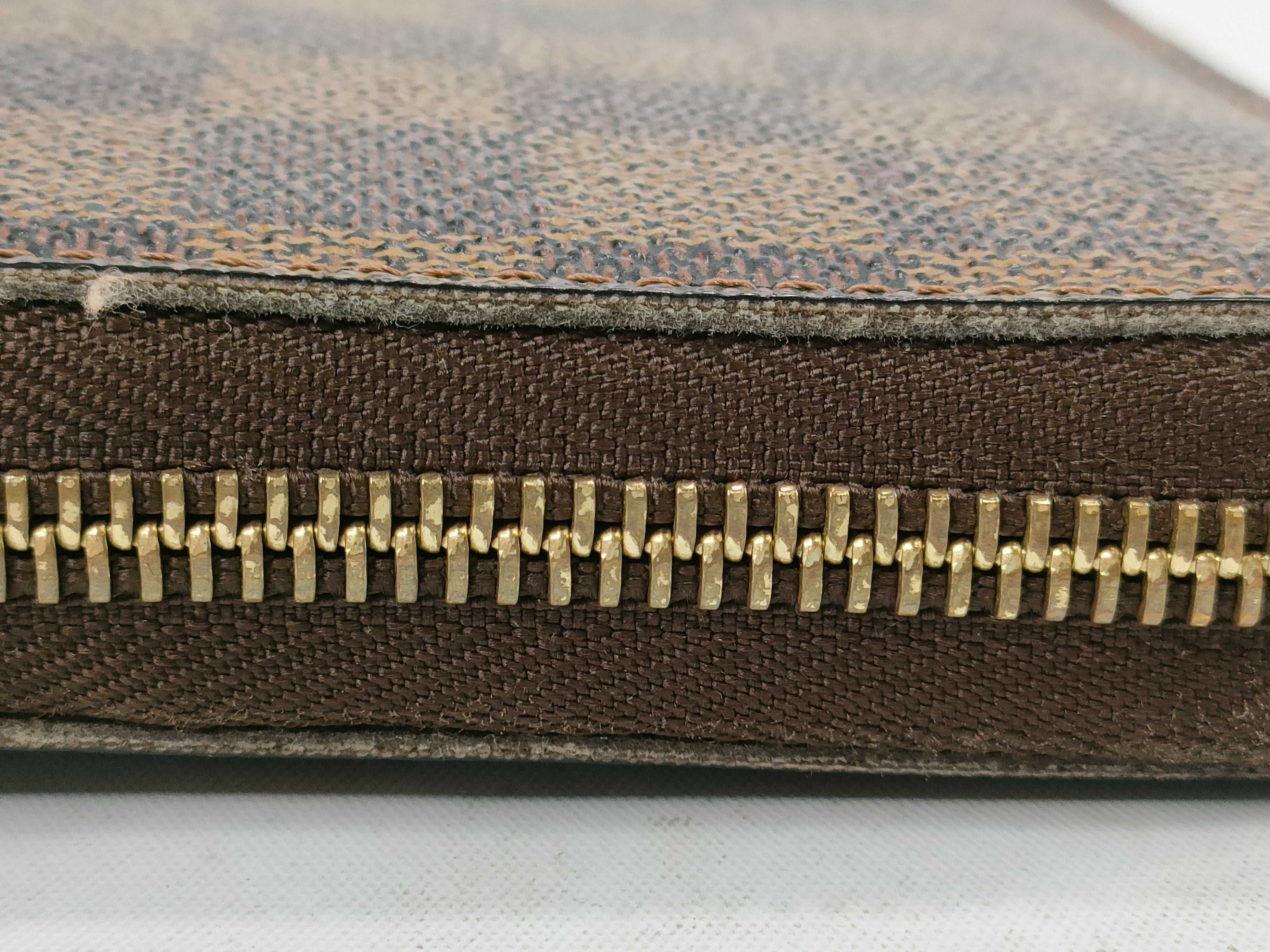 Damier Zippy Wallet VI2068 — view 8