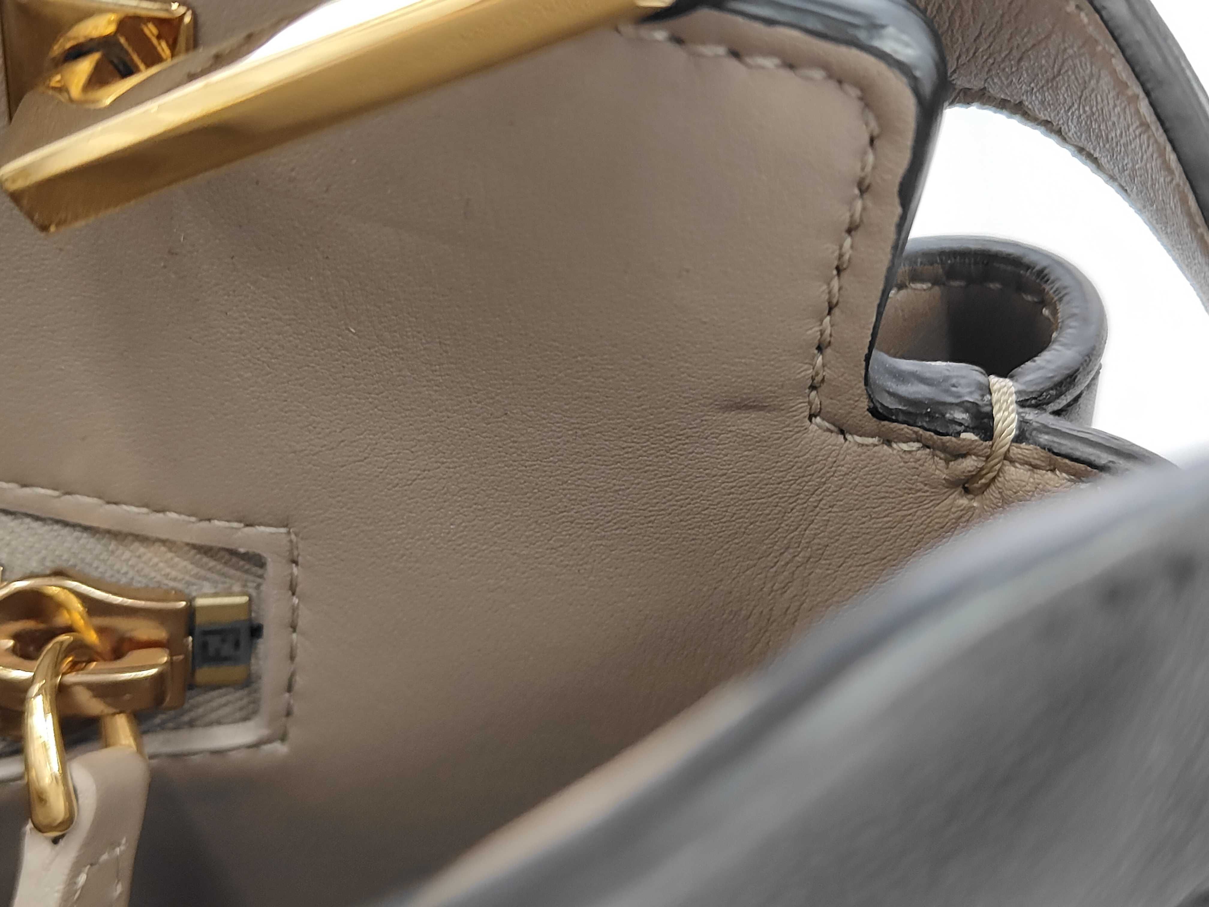 Peekaboo Essentially 8BN300 Black Calfskin 2-Way Handbag — view 10