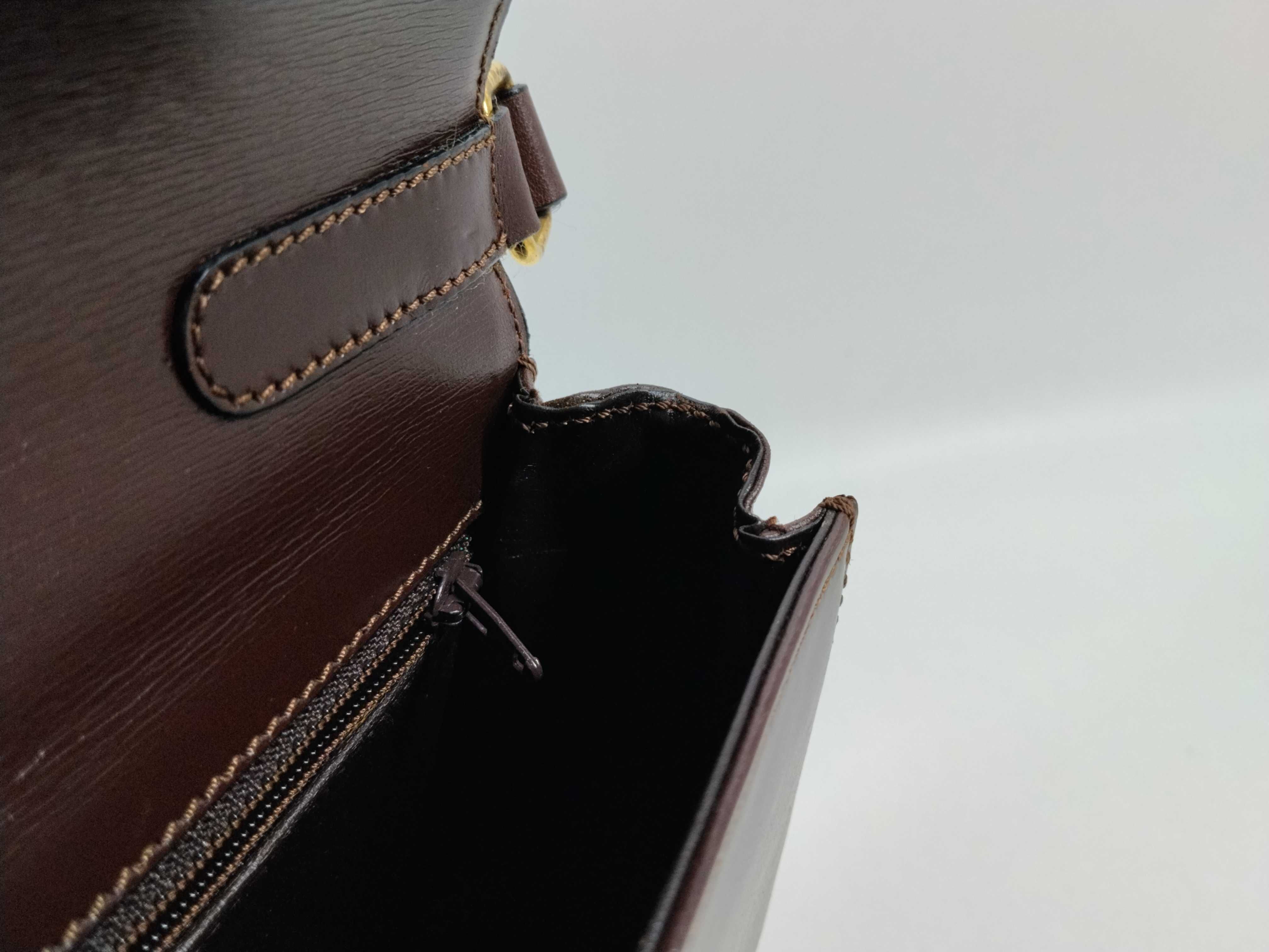 Vintage Tanlock Leather Shoulder Bag — view 11