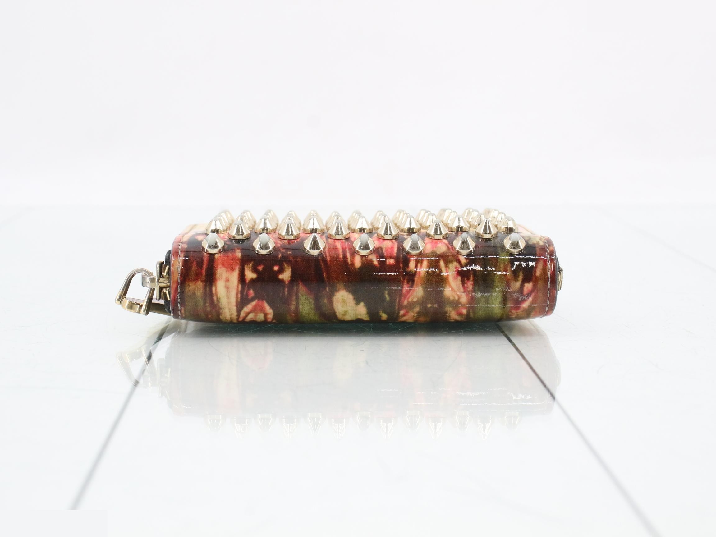 Other lines: Bags and Wallets — view 3