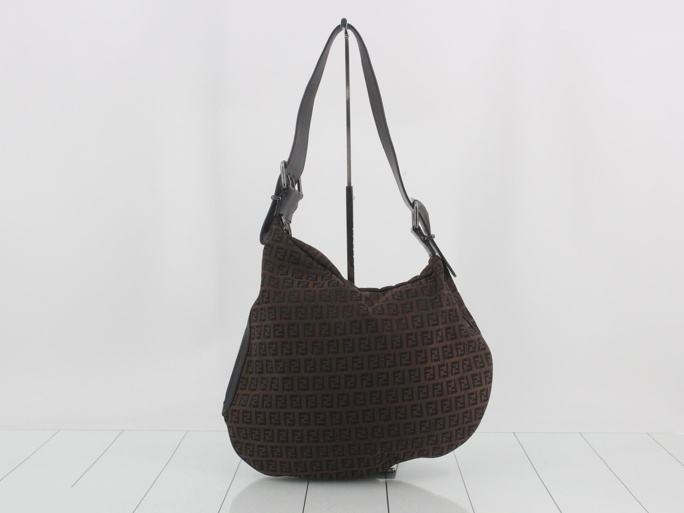 Zucchino Shoulder Bag